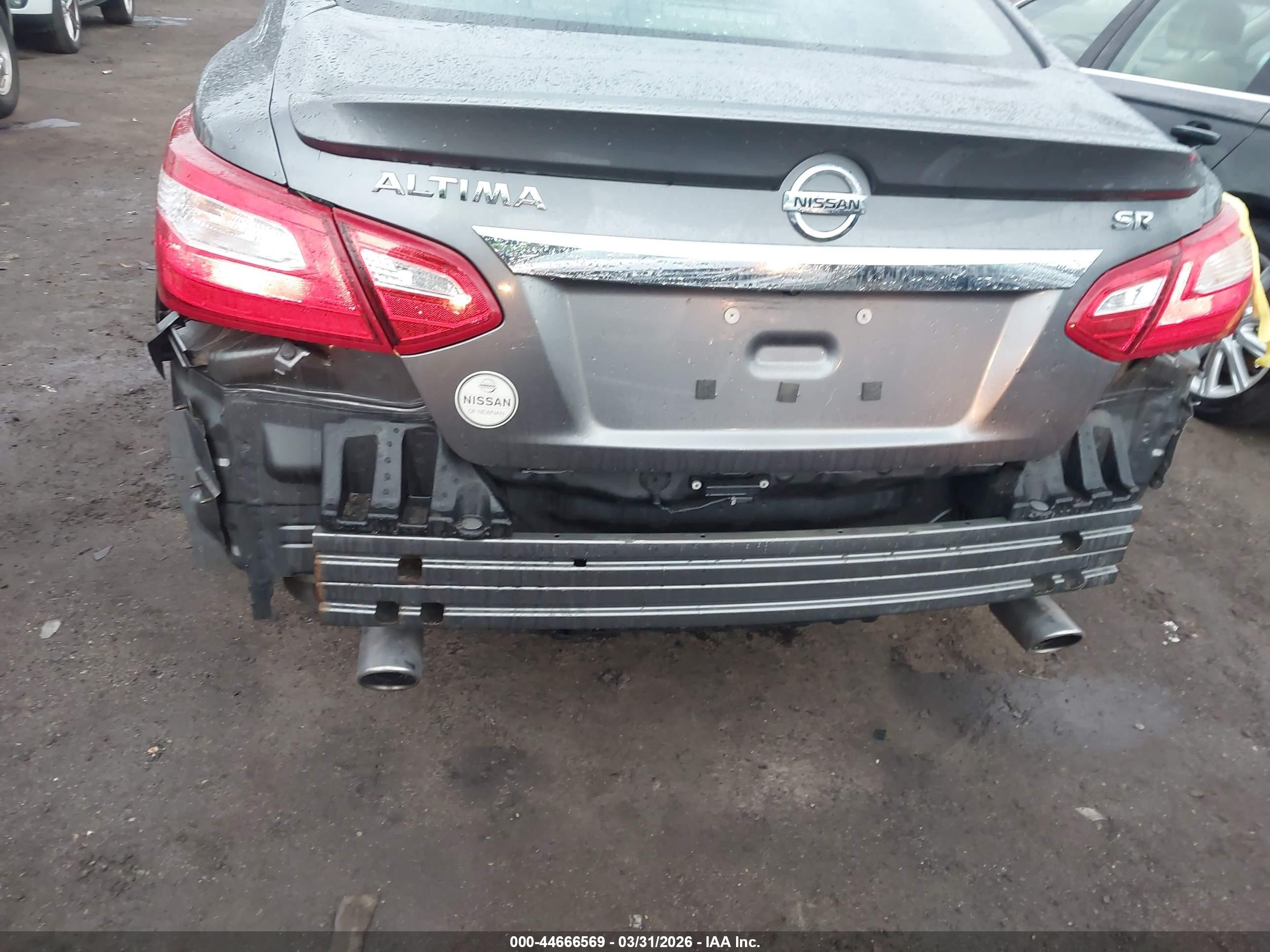 2016 Nissan Altima 2.5 Sr Серый vin: 1N4AL3AP8GC128865