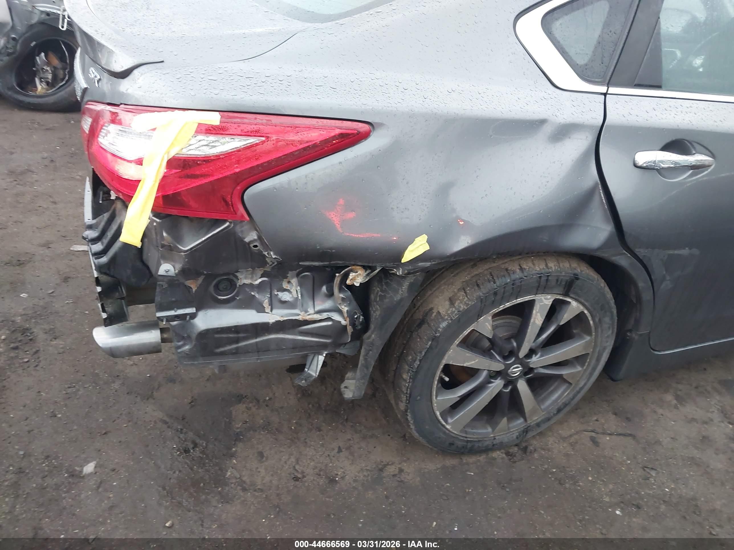 2016 Nissan Altima 2.5 Sr Серый vin: 1N4AL3AP8GC128865