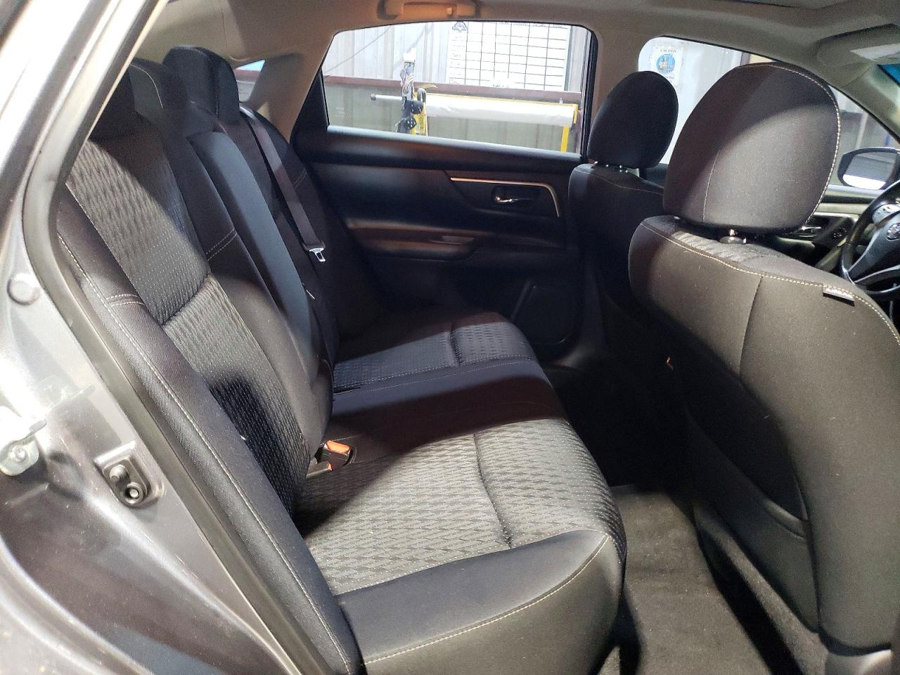 2016 Nissan Altima 2.5 Серый vin: 1N4AL3AP8GC209946