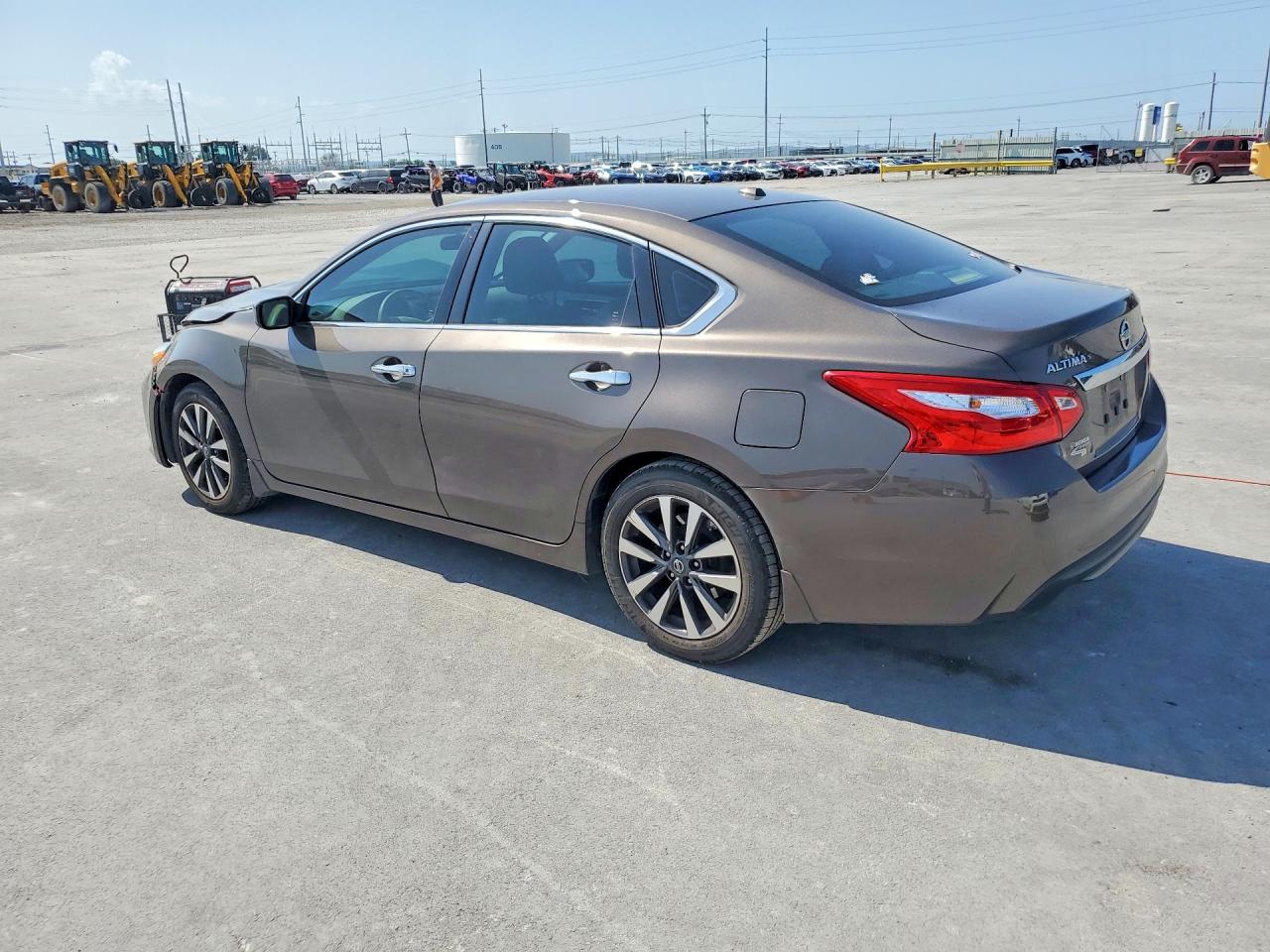 2016 Nissan Altima 2.5 Sv Коричневый vin: 1N4AL3AP8GC291936