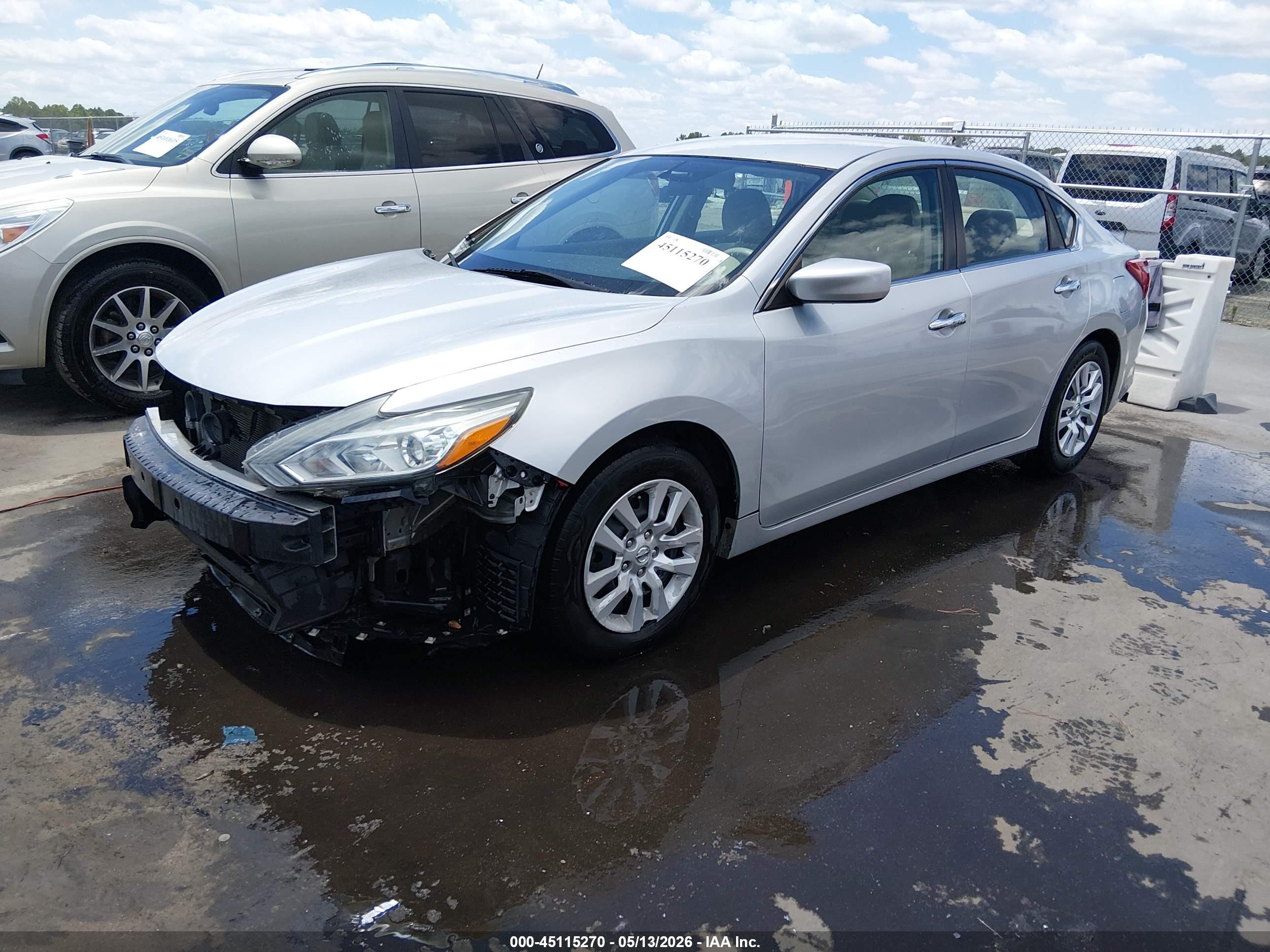 2016 Nissan Altima 2.5 S Серебряный vin: 1N4AL3AP8GN306133
