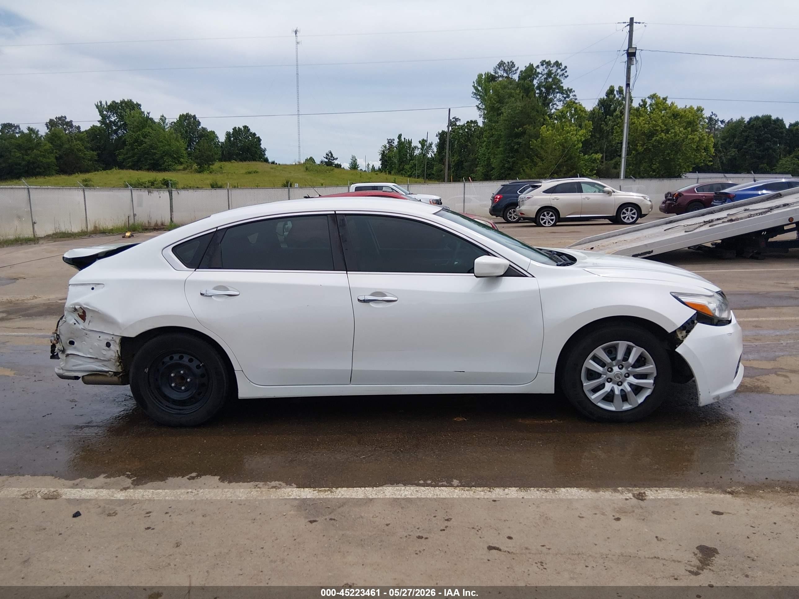 2016 Nissan Altima 2.5/2.5 S/2.5 Sl/2.5 Sr/2.5 Sv White vin: 1N4AL3AP8GN350732