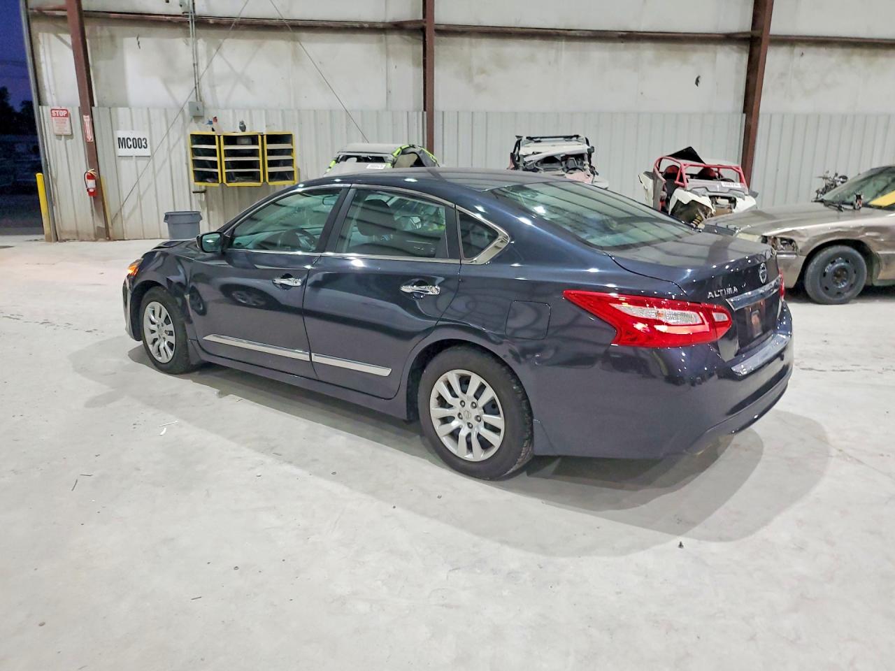 2016 Nissan Altima 2.5 S Blue vin: 1N4AL3AP8GN391135