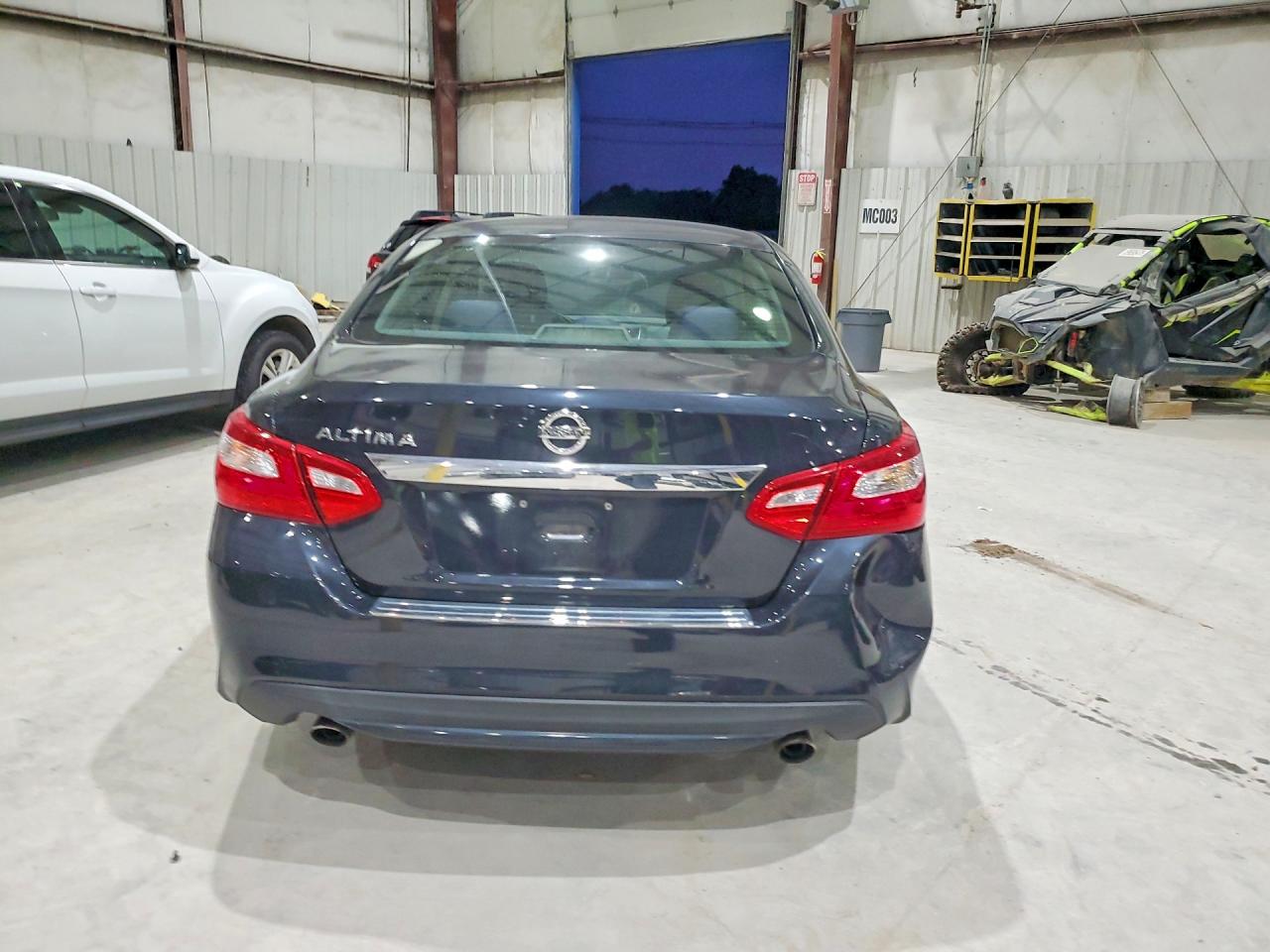2016 Nissan Altima 2.5 S Blue vin: 1N4AL3AP8GN391135