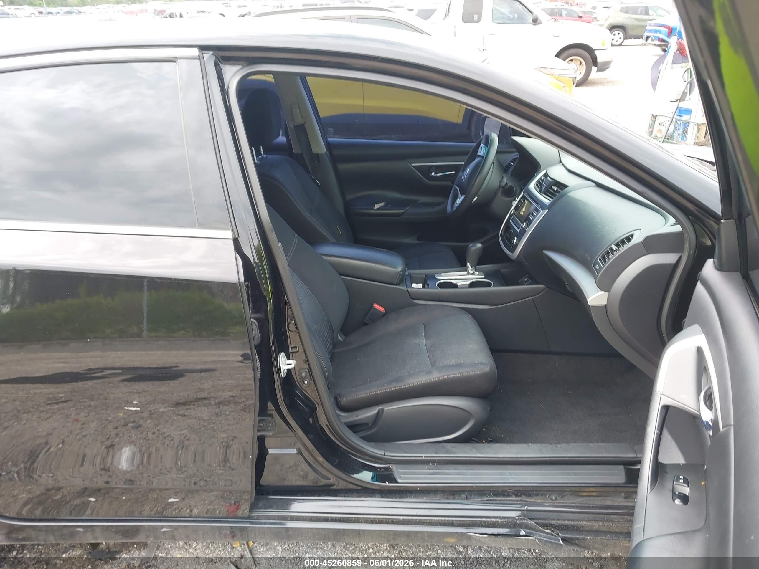 2017 Nissan Altima 2.5 S Черный vin: 1N4AL3AP8HC147790