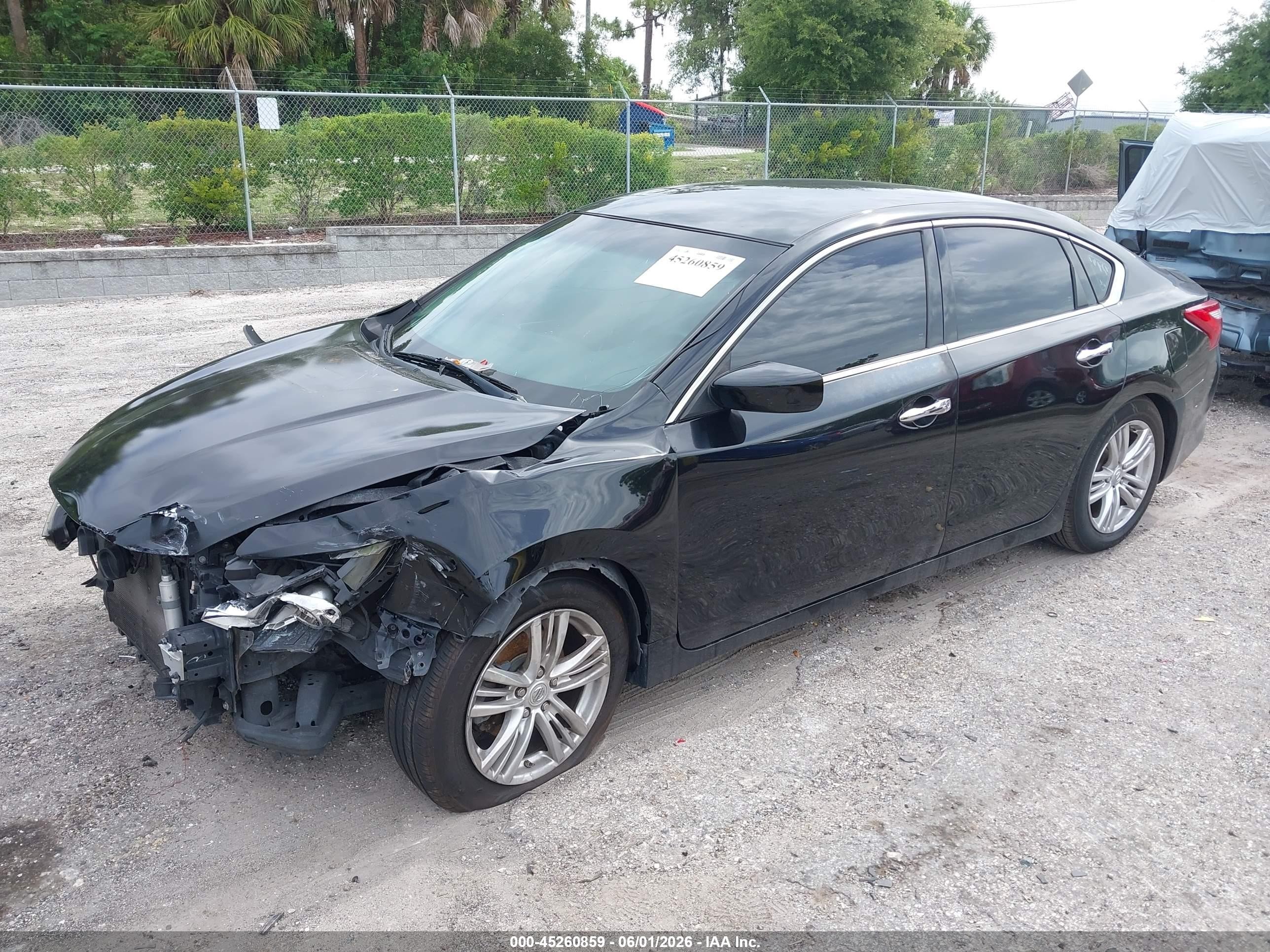 2017 Nissan Altima 2.5 S Черный vin: 1N4AL3AP8HC147790