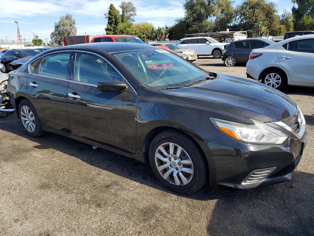 2017 Nissan Altima 2.5 S Black vin: 1N4AL3AP8HC494794