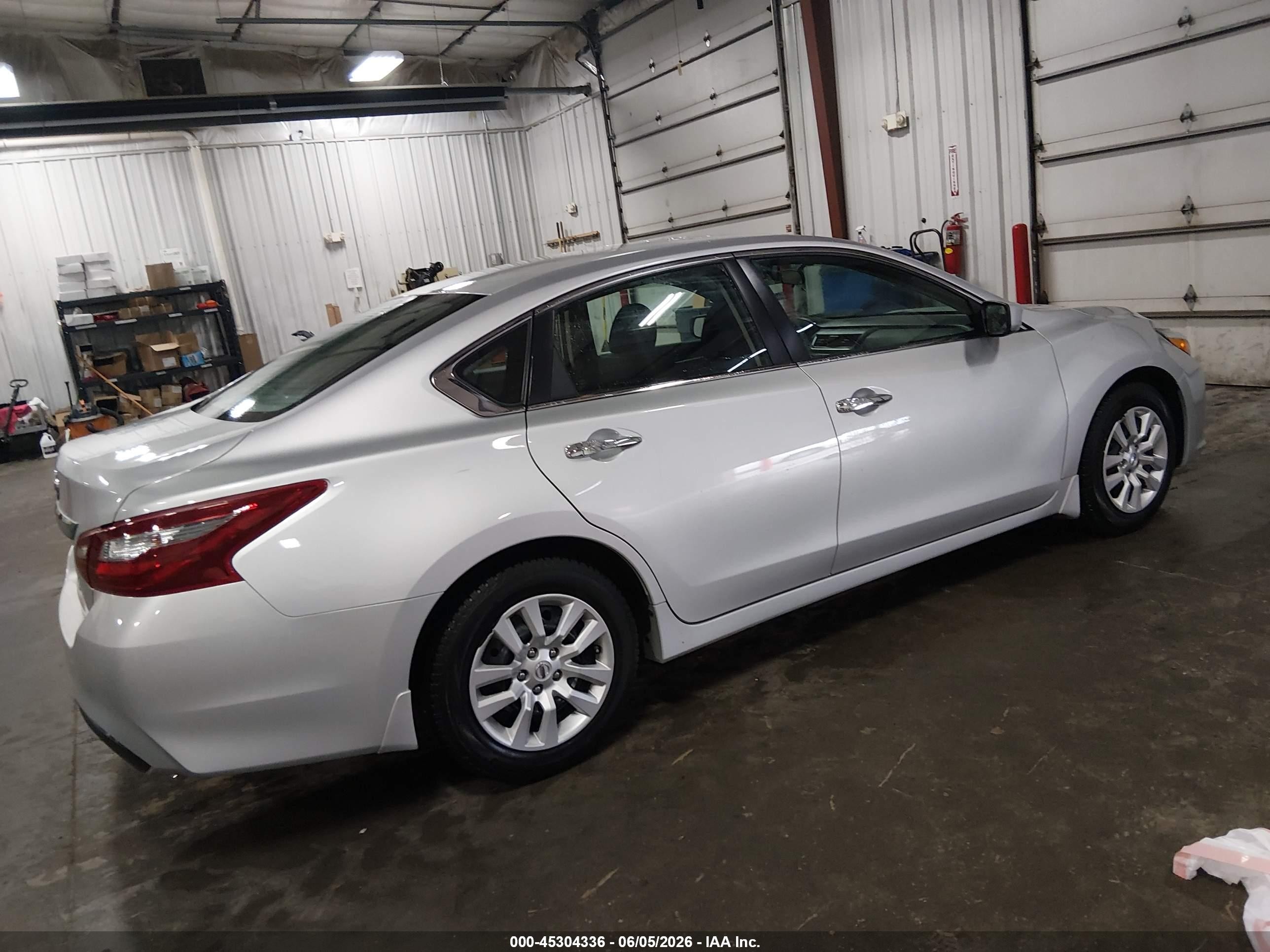 2018 Nissan Altima 2.5 S Gray vin: 1N4AL3AP8JC476723