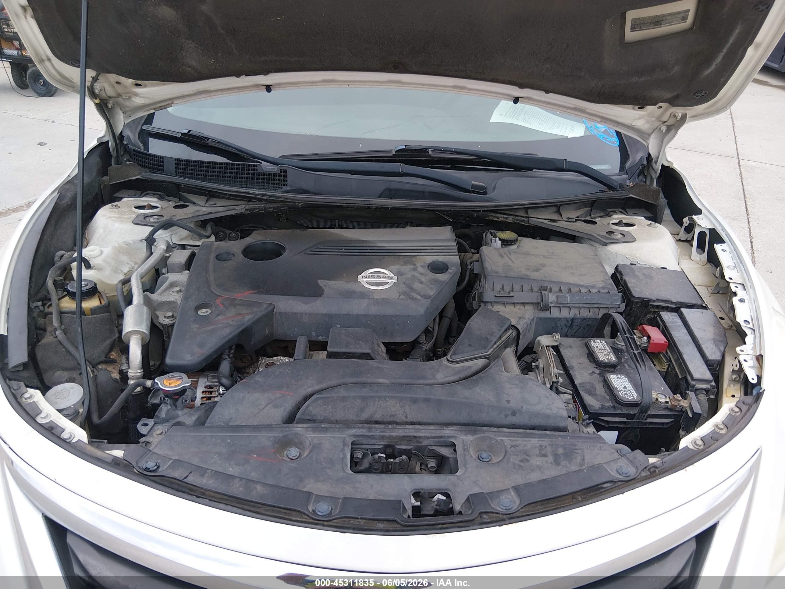 2013 Nissan Altima 2.5 White vin: 1N4AL3AP9DC132760