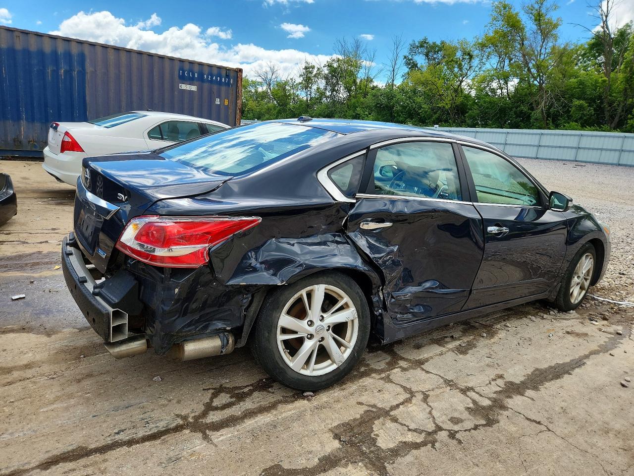 2013 Nissan Altima 2.5 Blue vin: 1N4AL3AP9DC152877