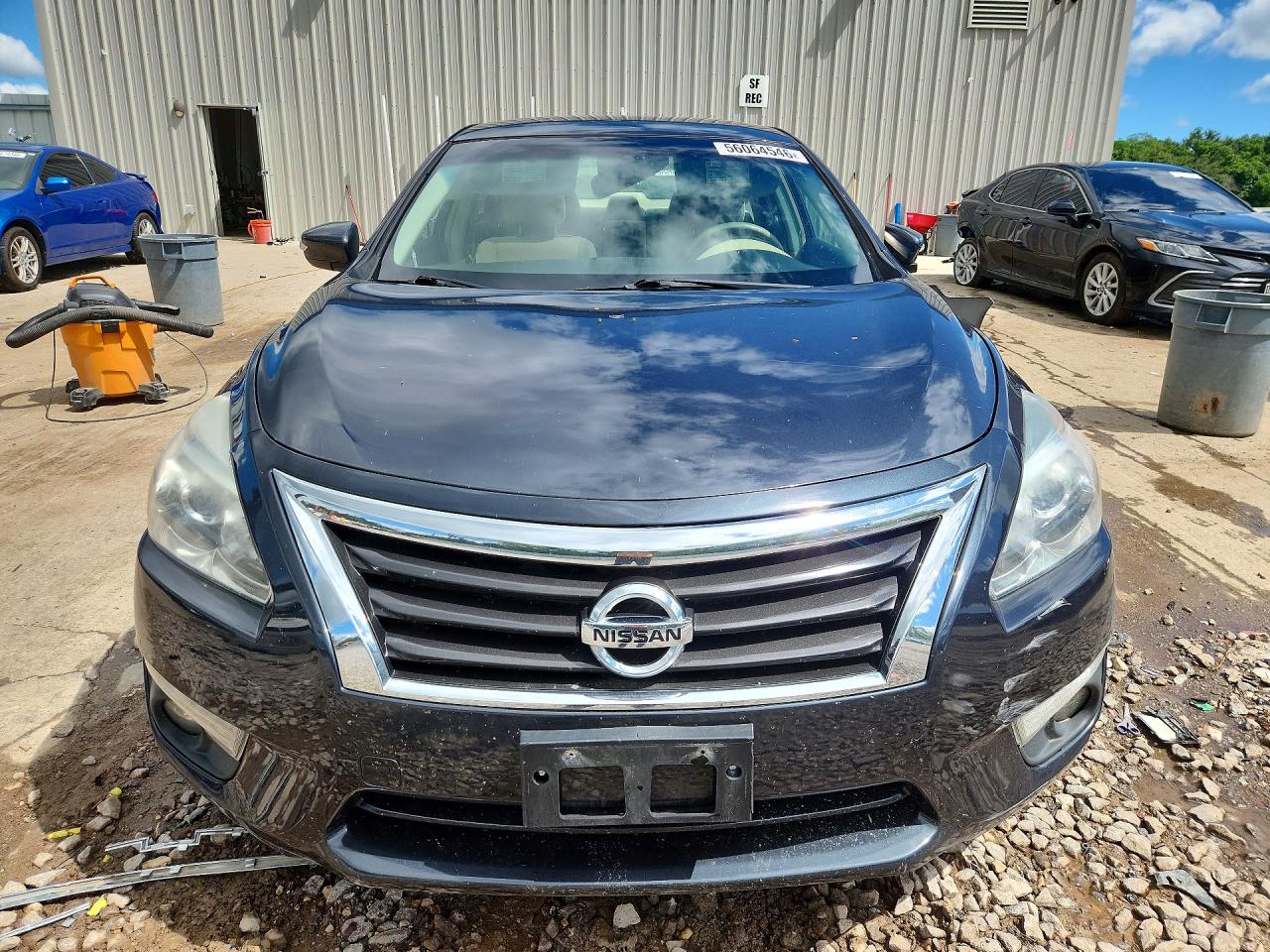 2013 Nissan Altima 2.5 Blue vin: 1N4AL3AP9DC152877