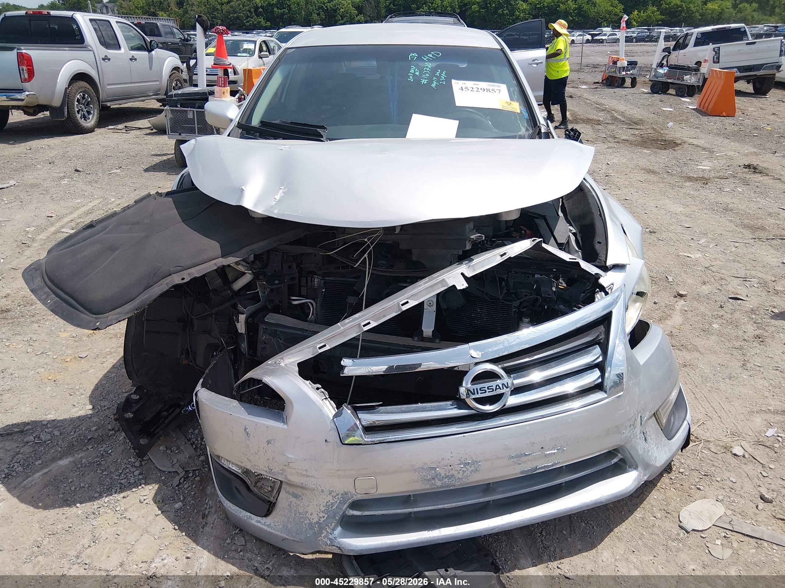 2013 Nissan Altima 2.5 Sv Silver vin: 1N4AL3AP9DC163720
