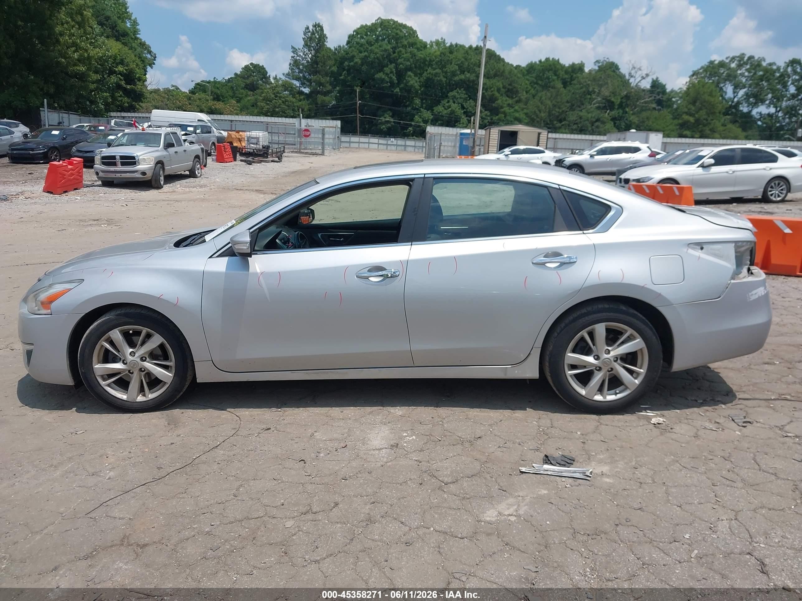2013 Nissan Altima 2.5 Sl Серебряный vin: 1N4AL3AP9DC169789