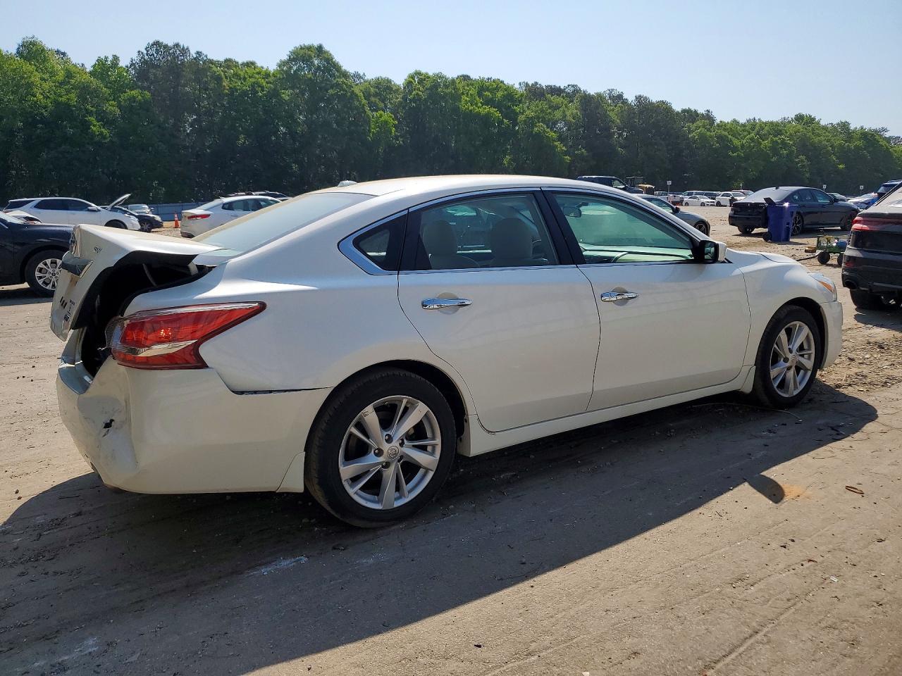 2013 Nissan Altima 2.5 White vin: 1N4AL3AP9DC173177