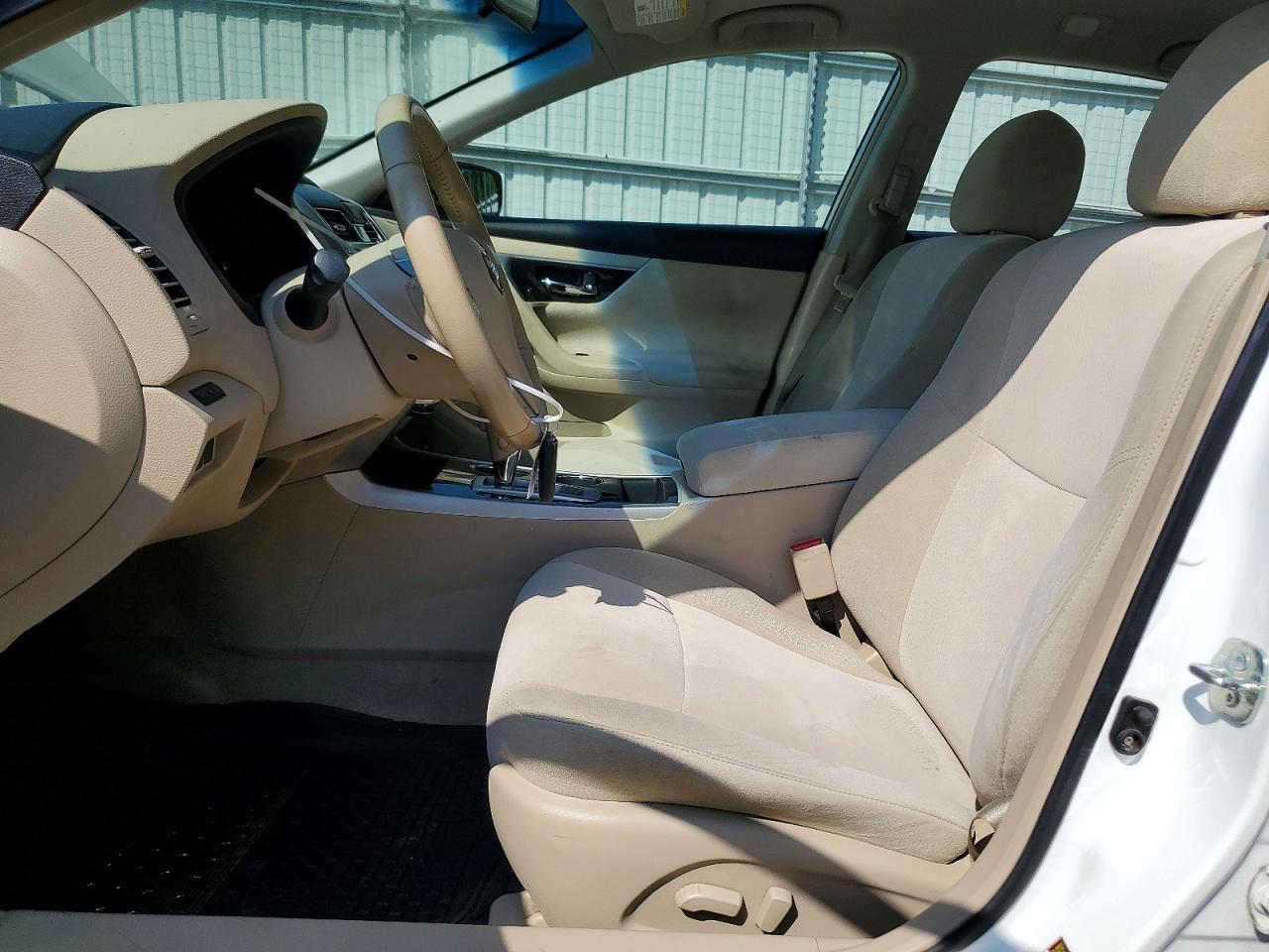 2013 Nissan Altima 2.5 White vin: 1N4AL3AP9DC173177