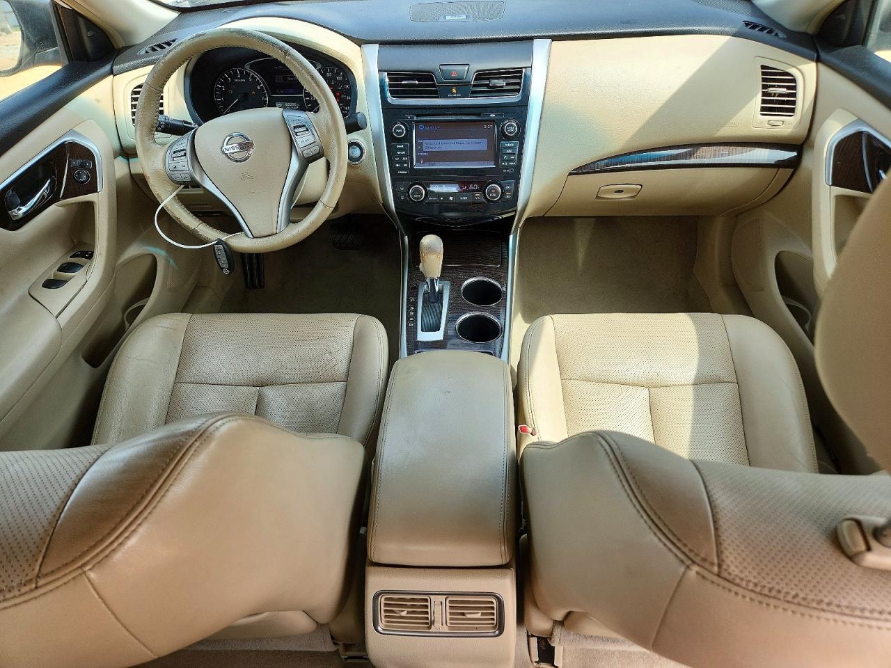 2013 Nissan Altima 2.5 White vin: 1N4AL3AP9DC191484
