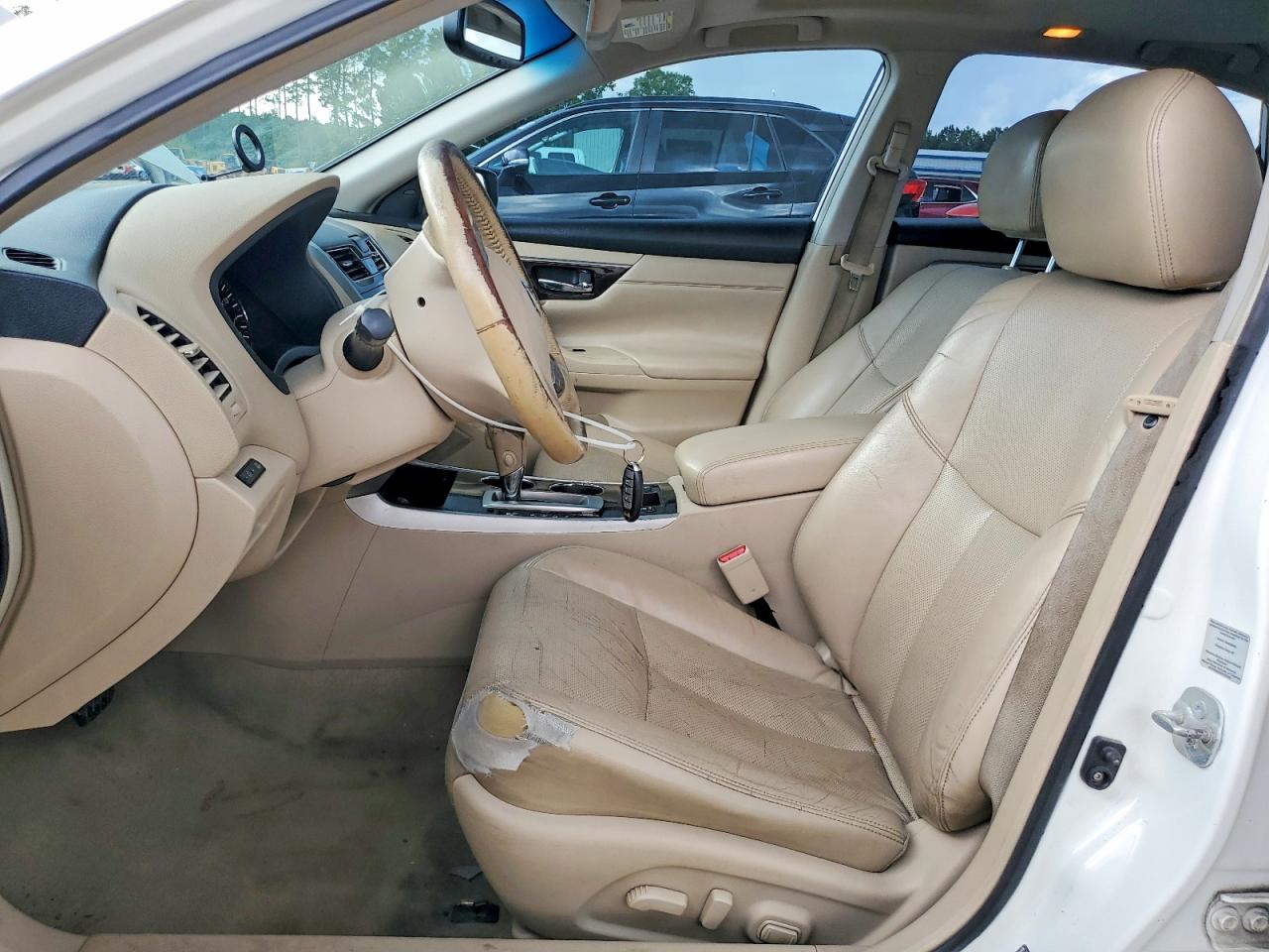 2013 Nissan Altima 2.5 Белый vin: 1N4AL3AP9DC196801