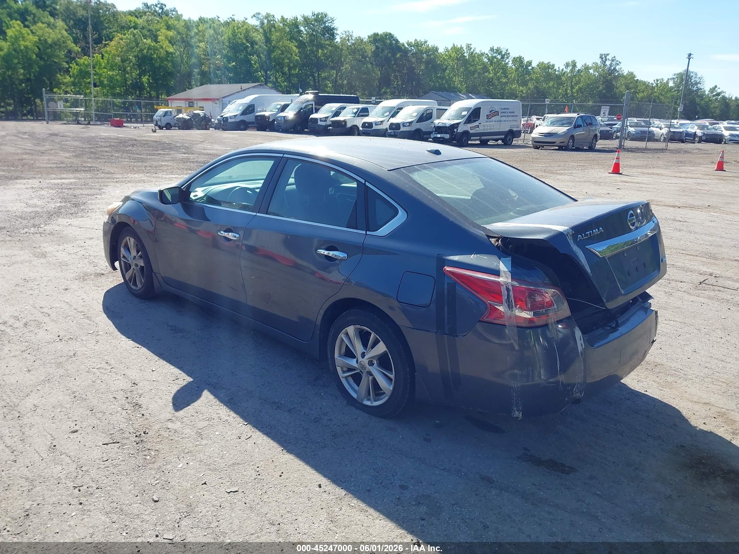 2013 Nissan Altima 2.5 Sv Серый vin: 1N4AL3AP9DC196894