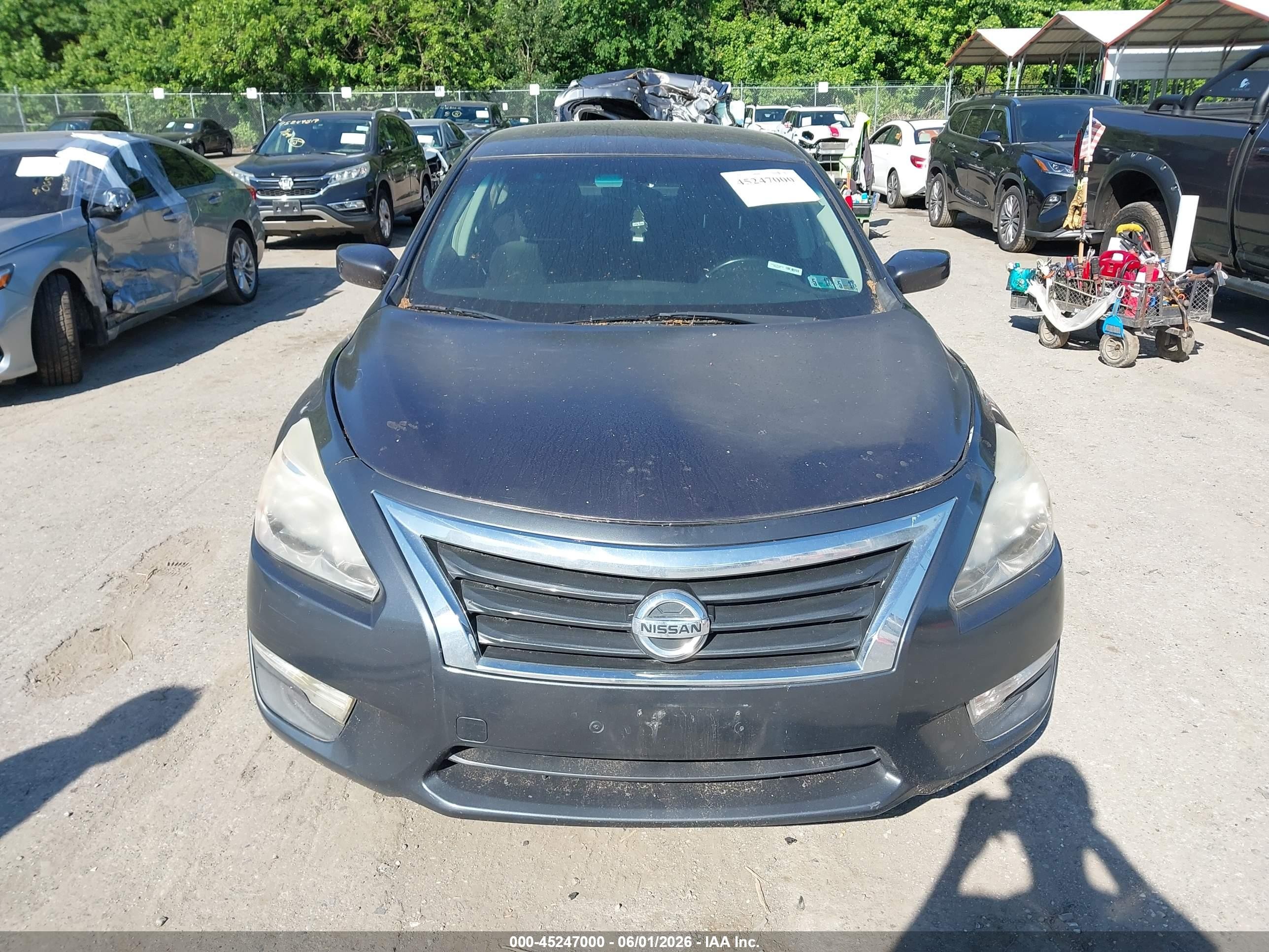 2013 Nissan Altima 2.5 Sv Серый vin: 1N4AL3AP9DC196894