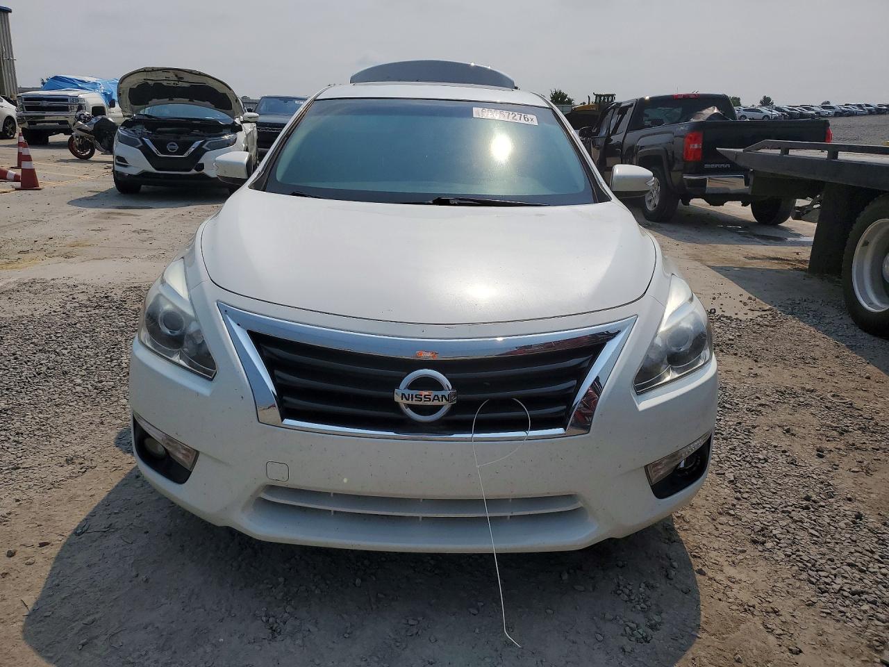 2013 Nissan Altima 2.5 White vin: 1N4AL3AP9DC201673