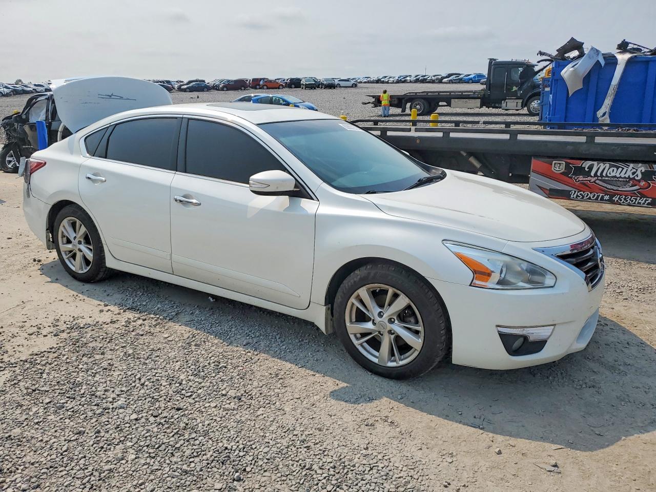 2013 Nissan Altima 2.5 White vin: 1N4AL3AP9DC201673