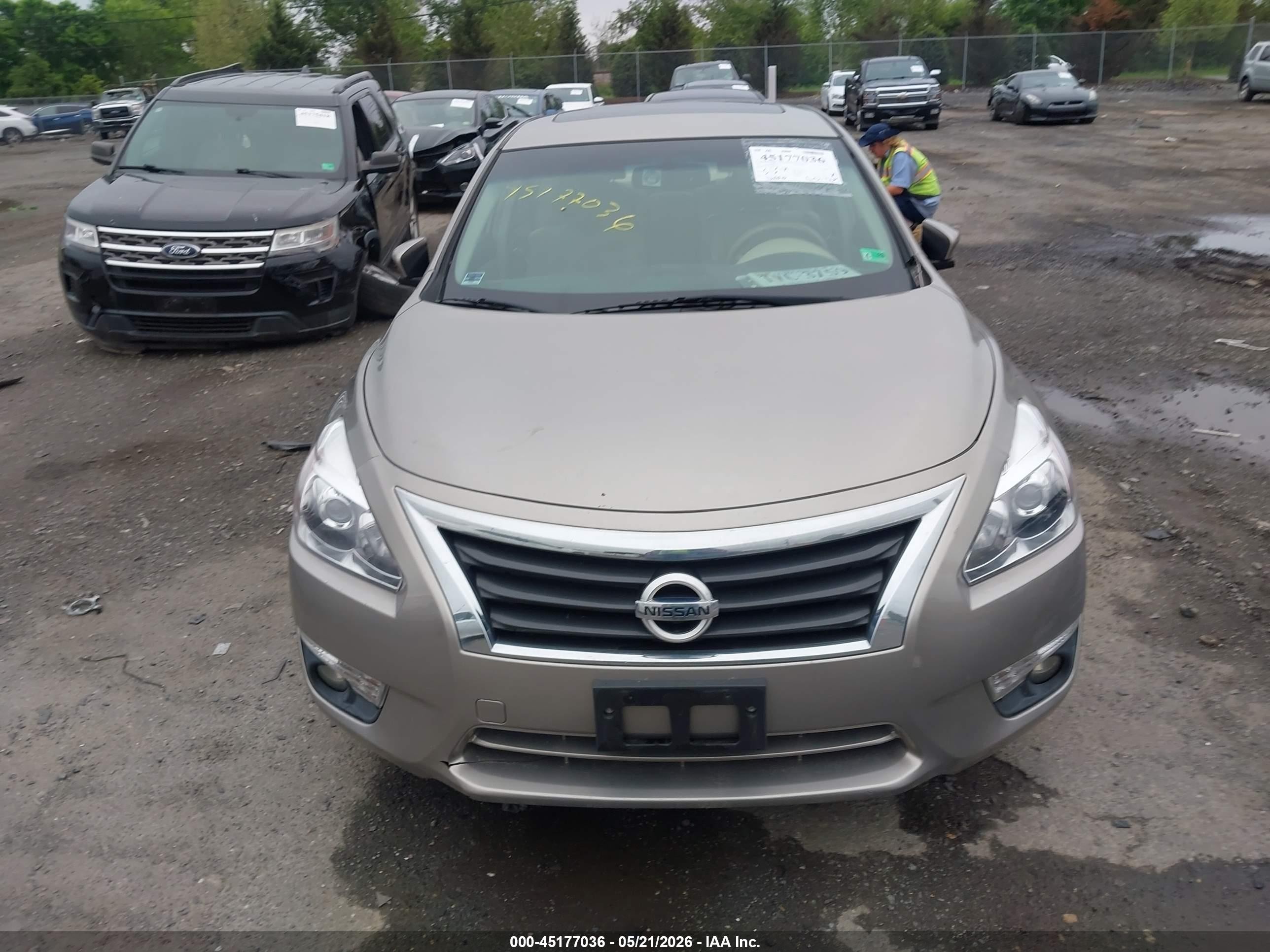 2013 Nissan Altima 2.5 Sl Золотой vin: 1N4AL3AP9DC209644