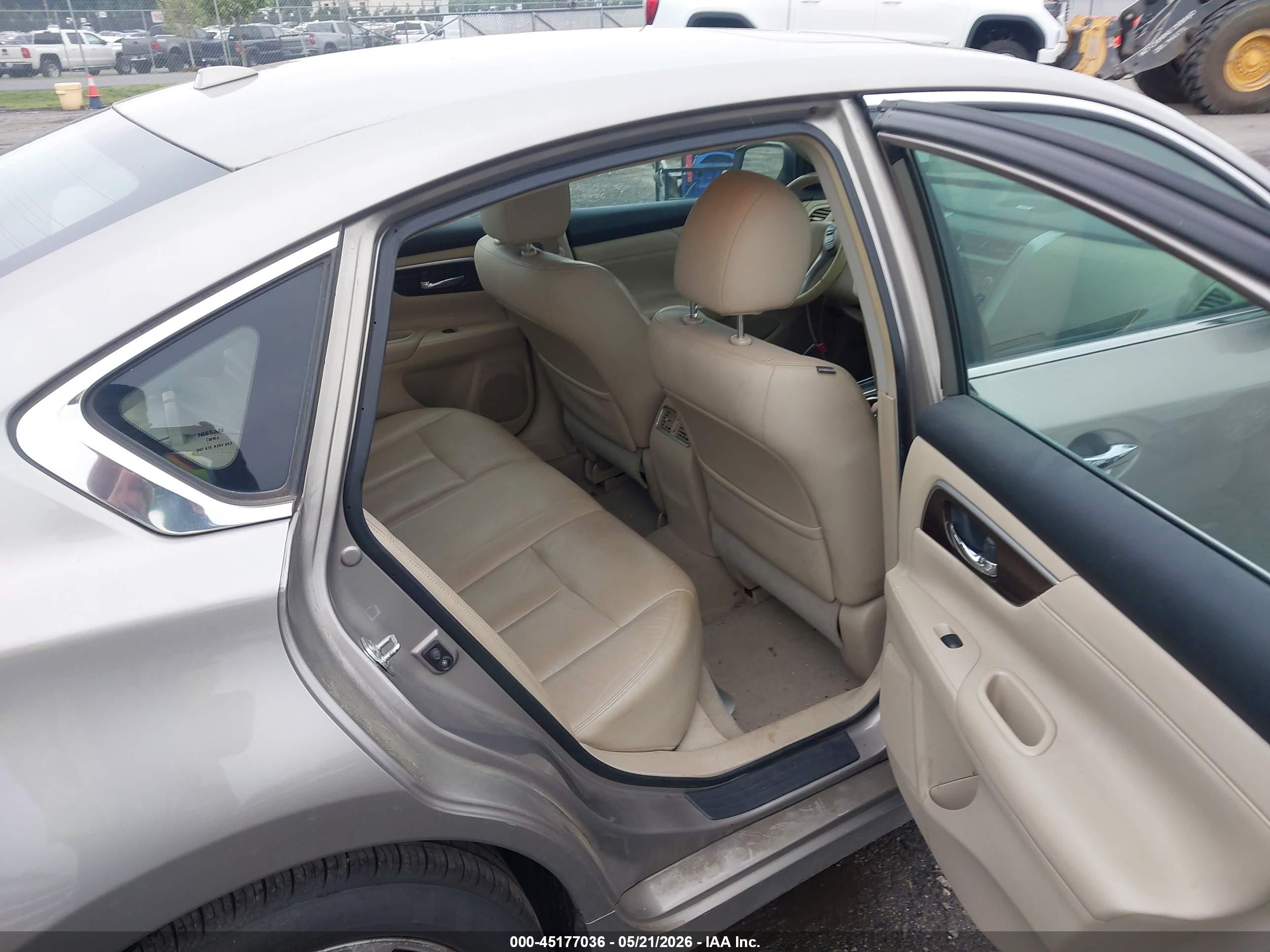 2013 Nissan Altima 2.5 Sl Золотой vin: 1N4AL3AP9DC209644