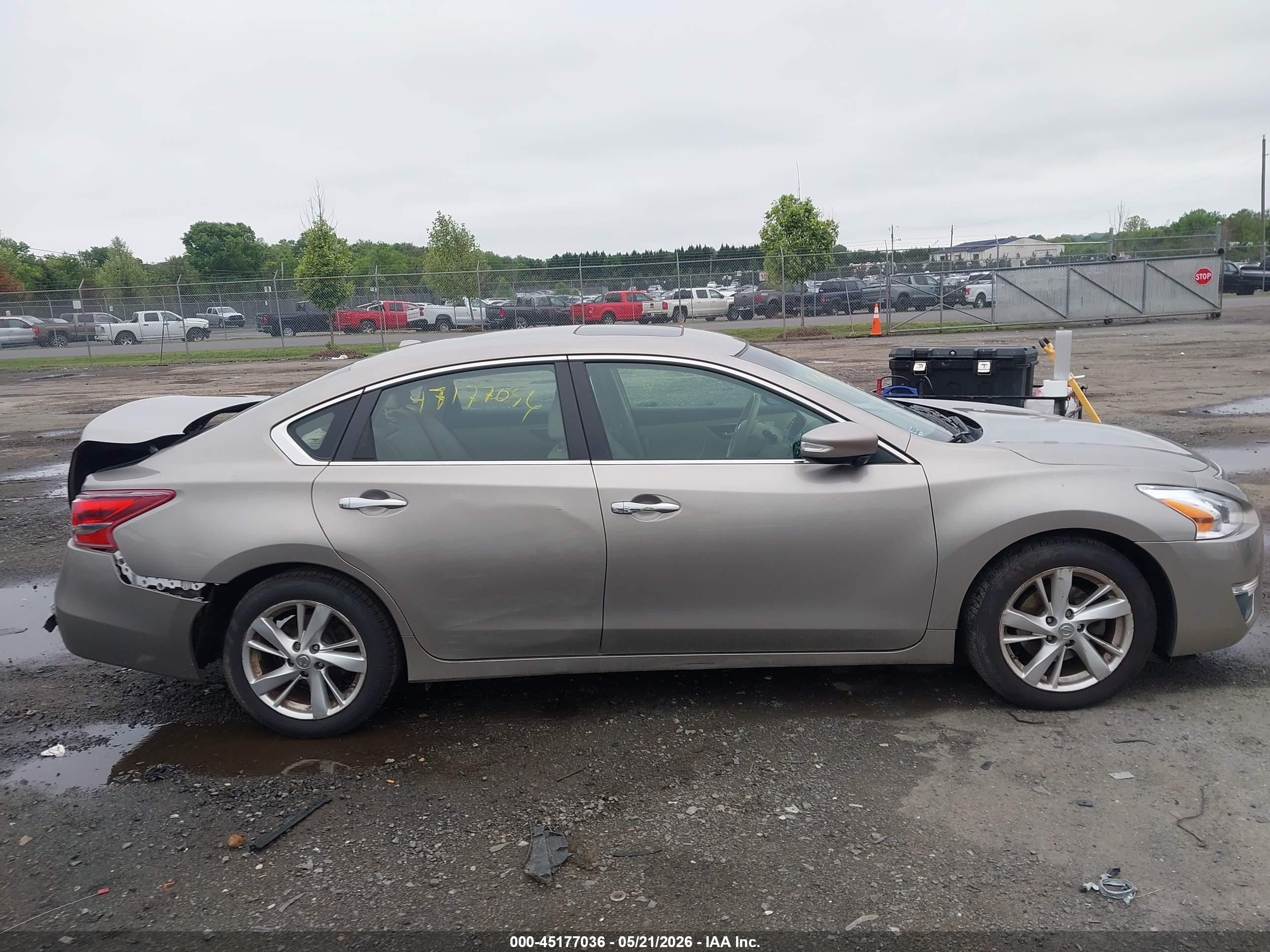 2013 Nissan Altima 2.5 Sl Золотой vin: 1N4AL3AP9DC209644