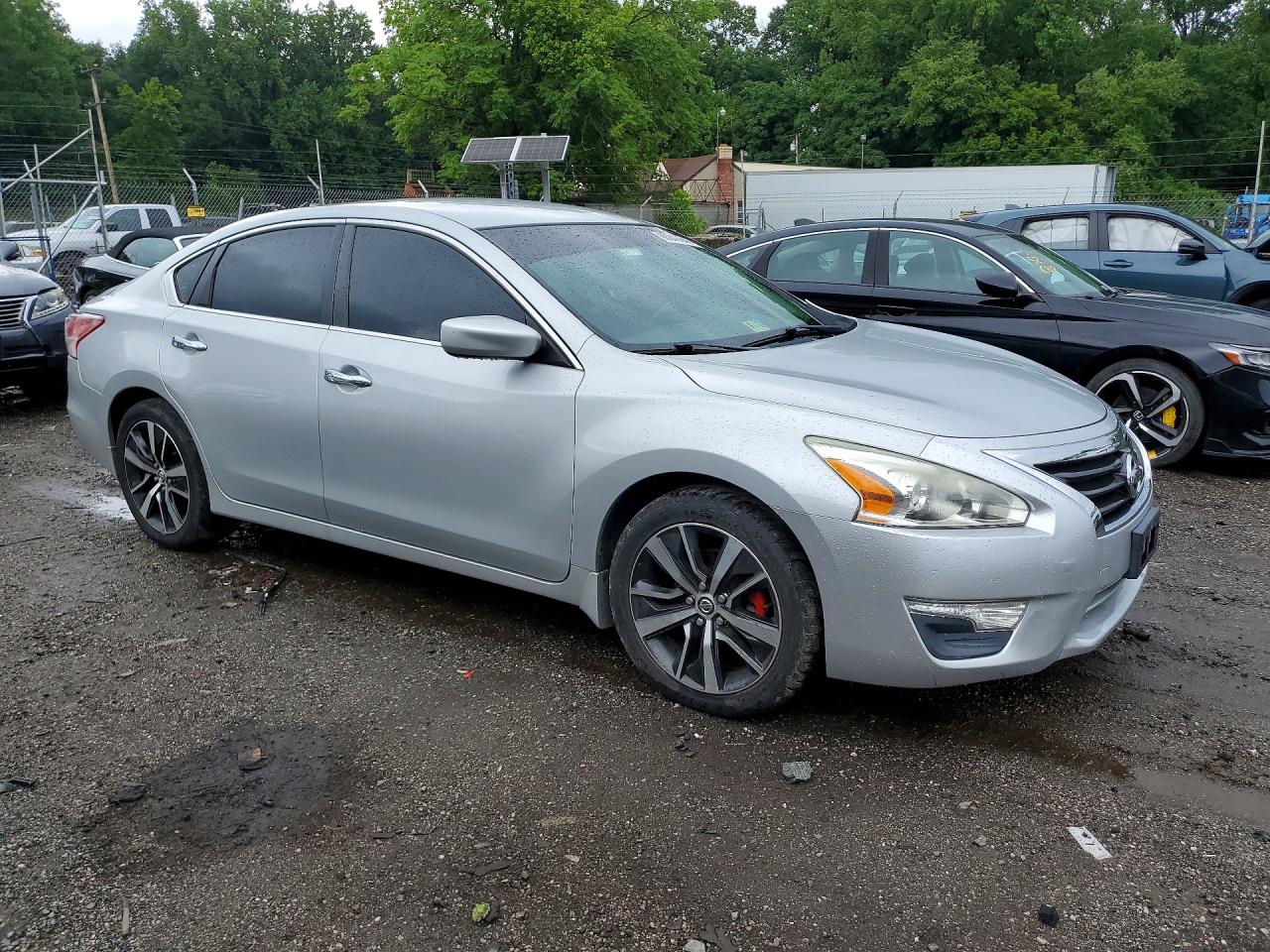 2013 Nissan Altima 2.5 Silver vin: 1N4AL3AP9DC214794