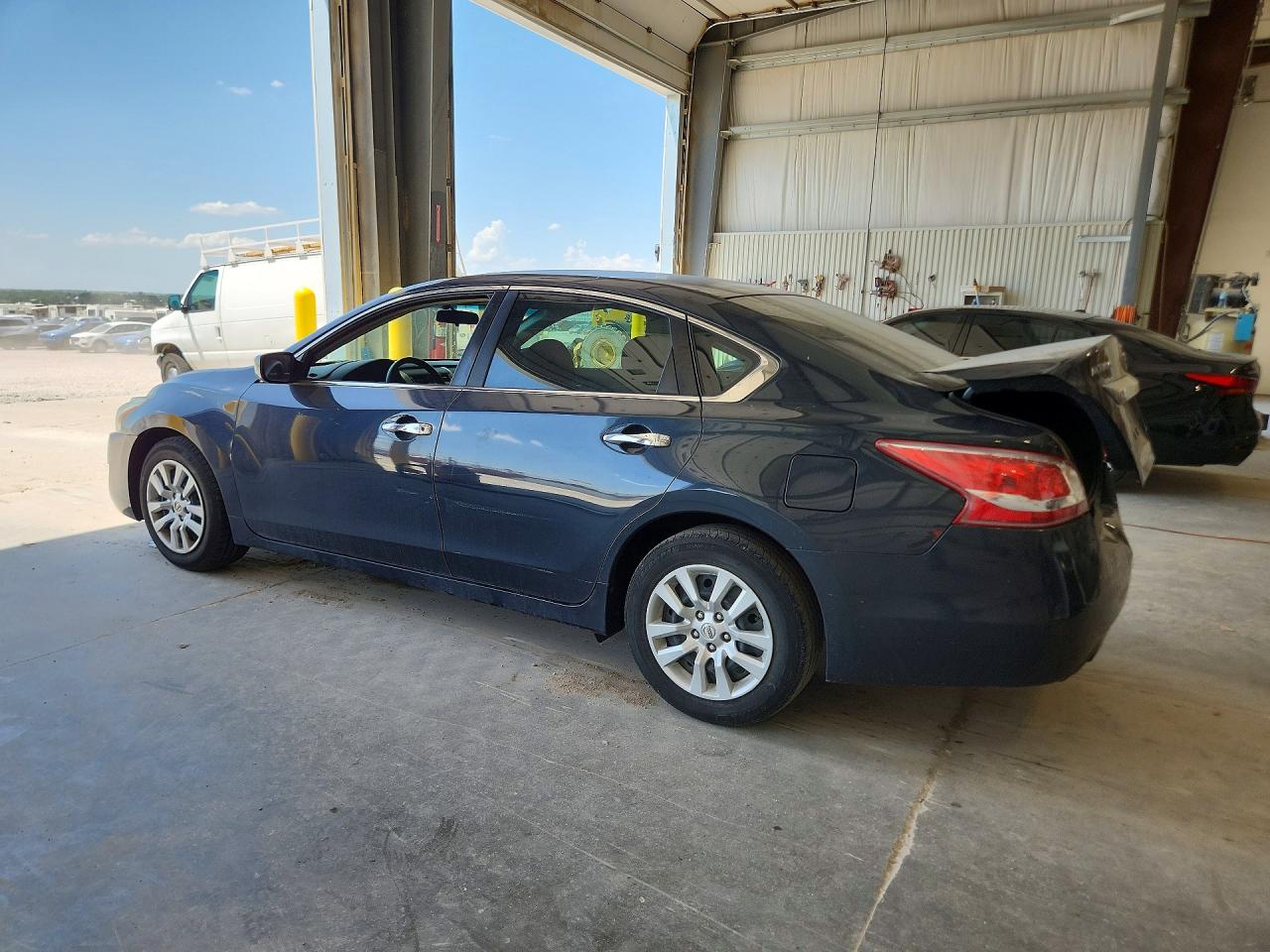 2013 Nissan Altima Угольный vin: 1N4AL3AP9DC231191