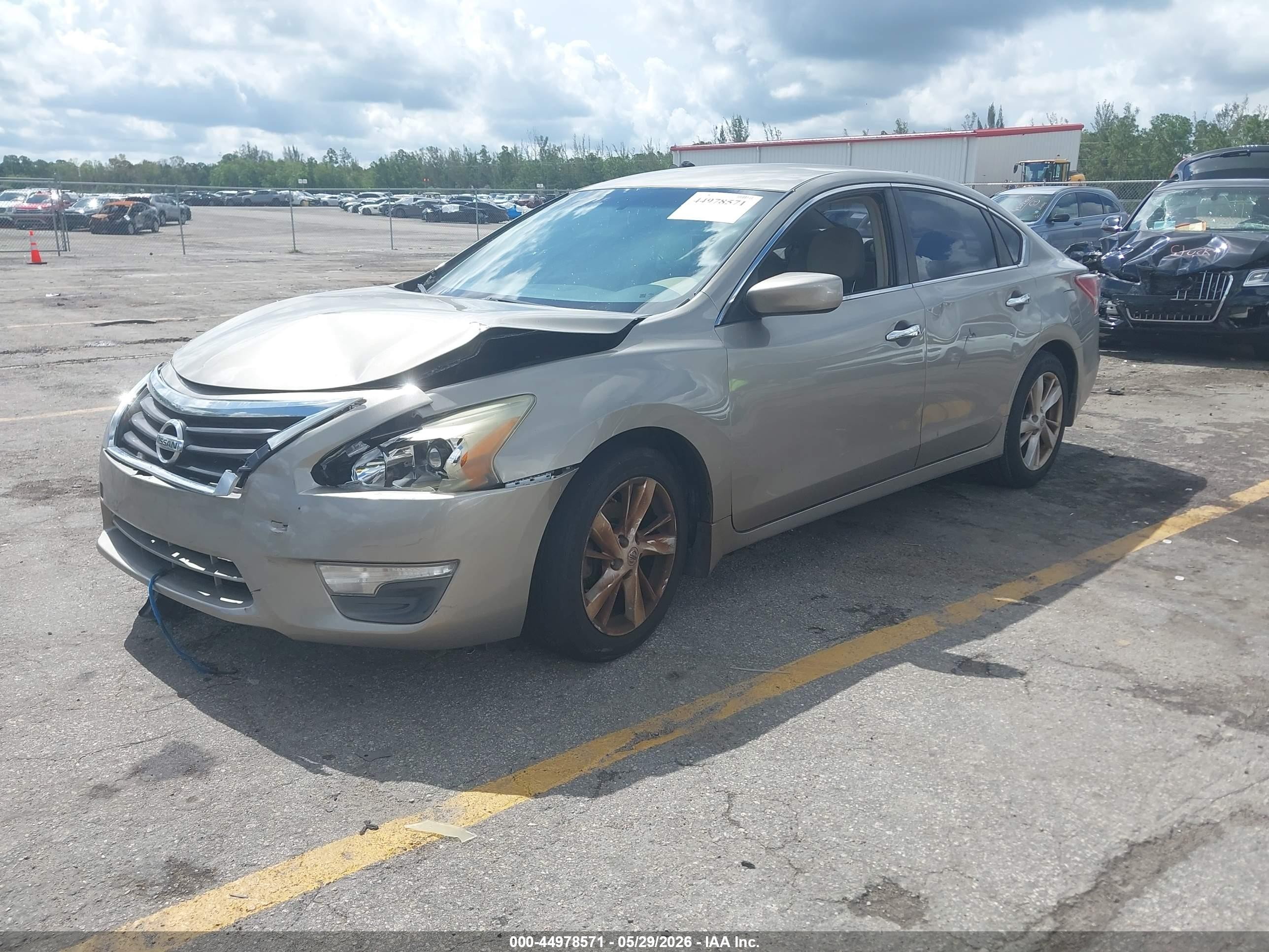 2013 Nissan Altima 2.5 Sv Tan vin: 1N4AL3AP9DC244247
