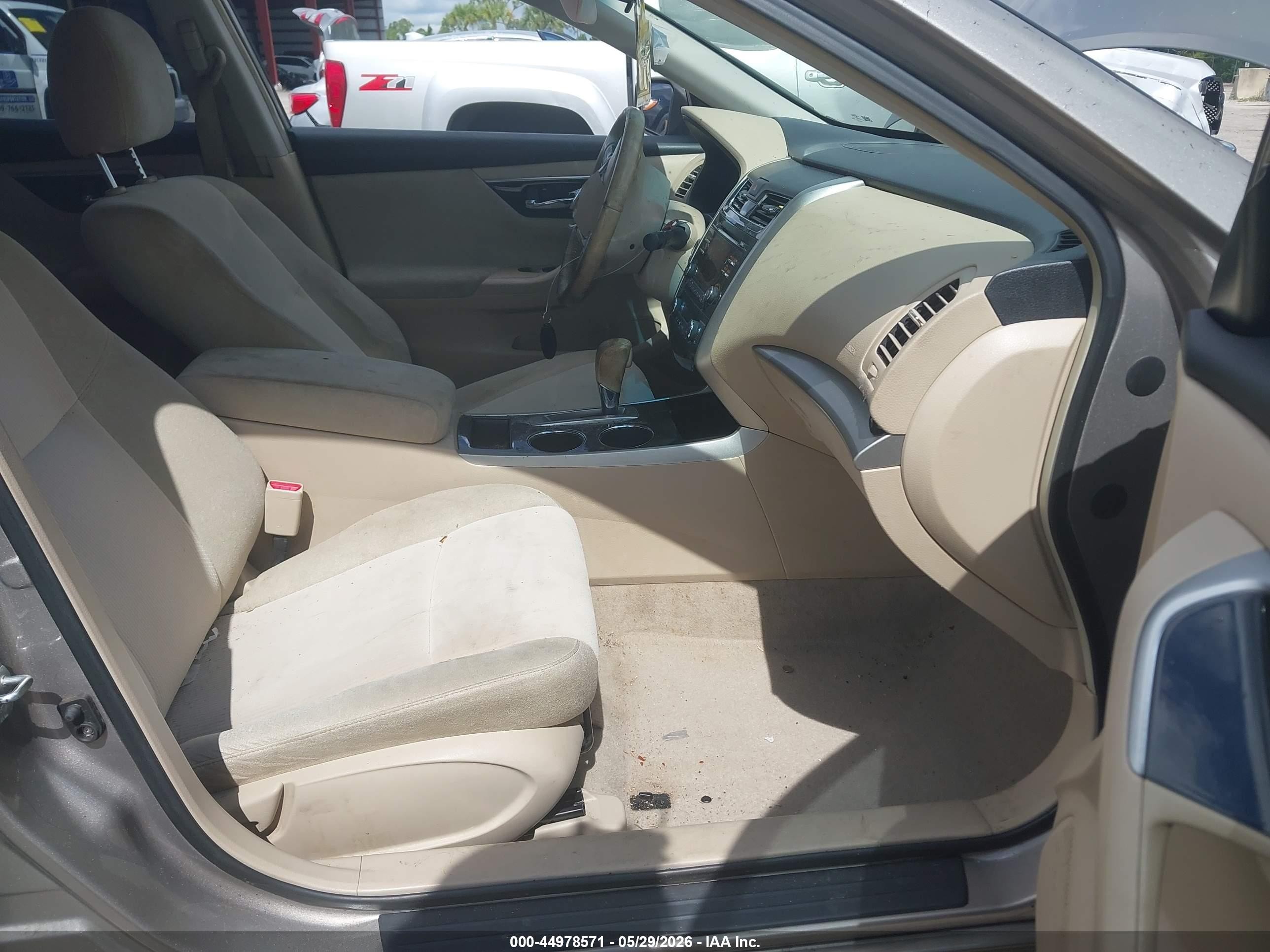 2013 Nissan Altima 2.5 Sv Tan vin: 1N4AL3AP9DC244247