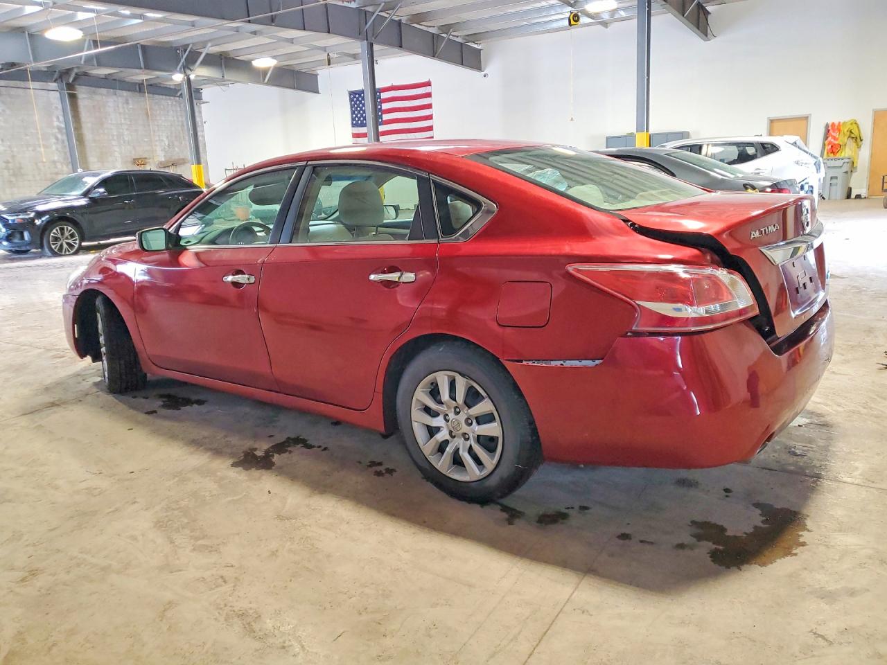 2013 Nissan Altima 2.5 Red vin: 1N4AL3AP9DC249187
