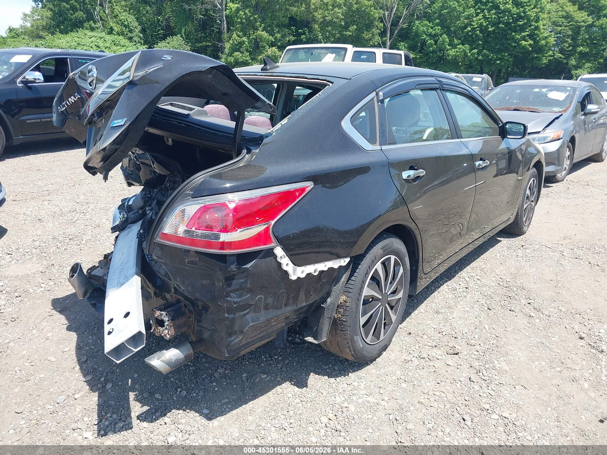 2013 Nissan Altima 2.5 S Black vin: 1N4AL3AP9DC254390