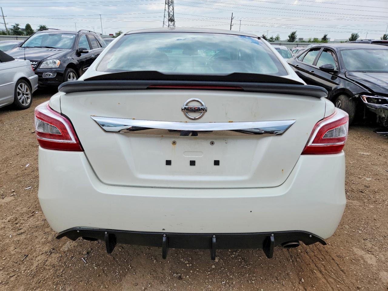 2013 Nissan Altima 2.5 Белый vin: 1N4AL3AP9DC258150