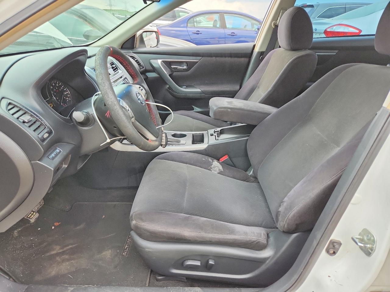 2013 Nissan Altima 2.5 Белый vin: 1N4AL3AP9DC258150
