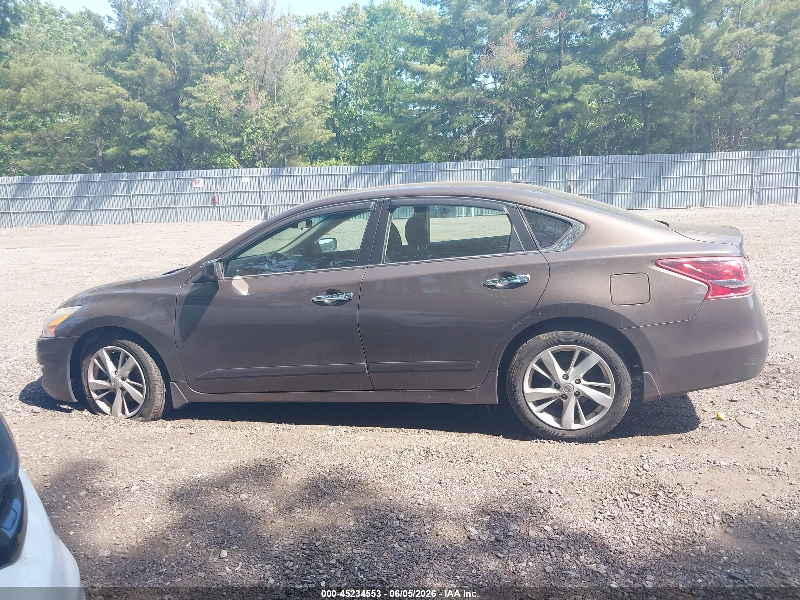 2013 Nissan Altima 2.5 Sv Black vin: 1N4AL3AP9DC264644