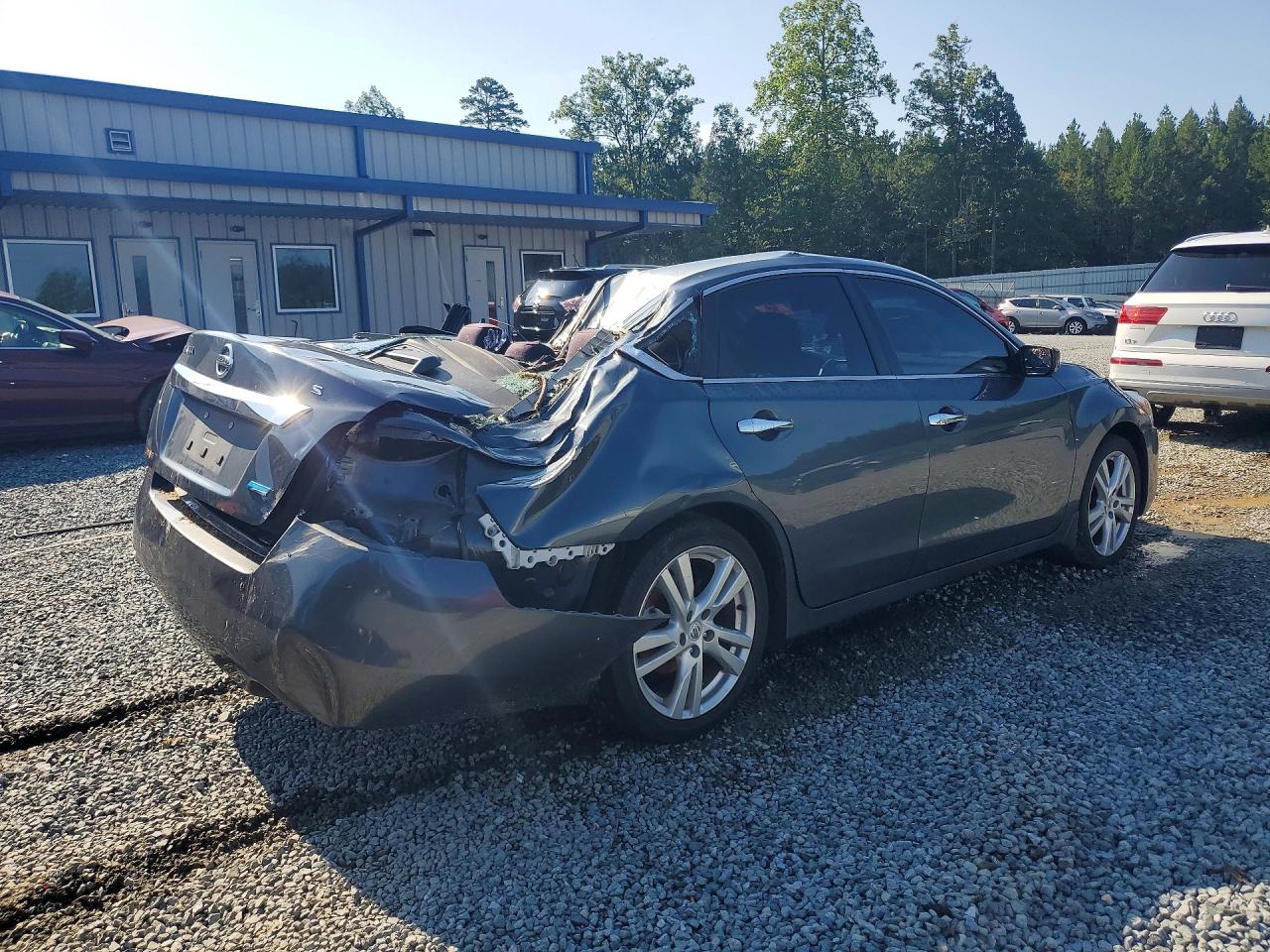 2013 Nissan Altima 2.5 Charcoal vin: 1N4AL3AP9DC280309