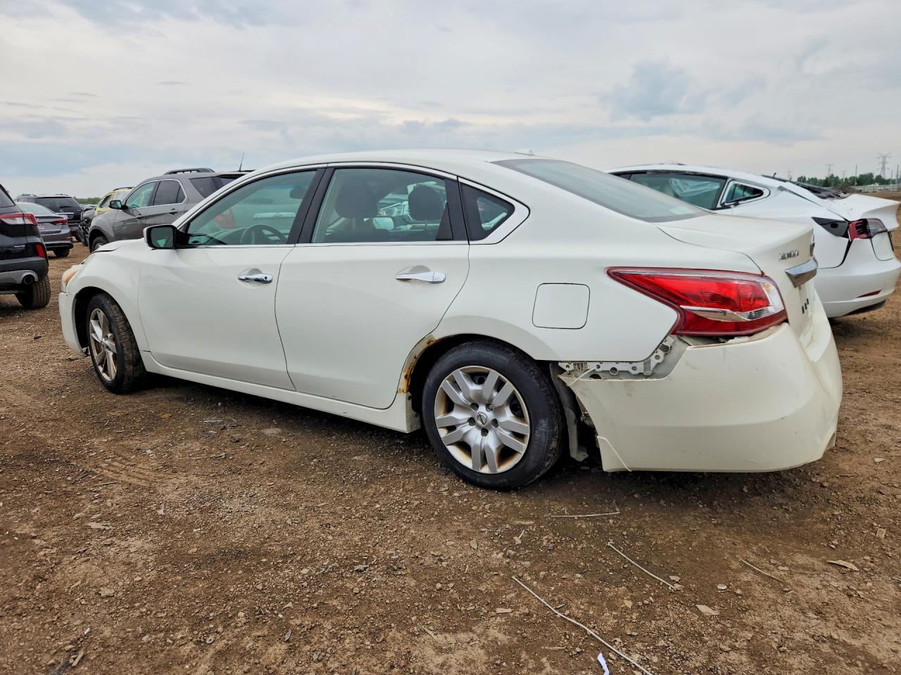 2013 Nissan Altima 2.5 White vin: 1N4AL3AP9DN436546