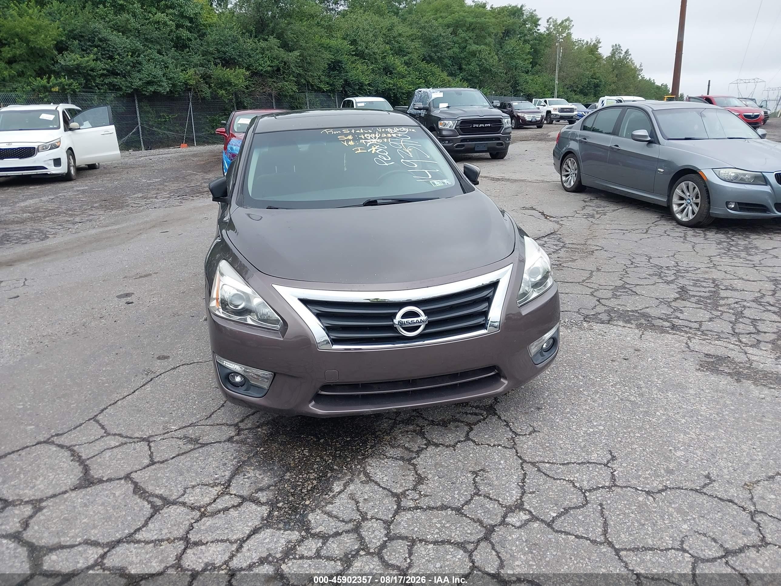 2013 Nissan Altima 2.5 Sv Brown vin: 1N4AL3AP9DN438071