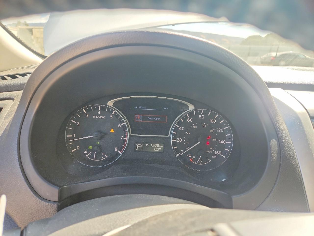 2013 Nissan Altima 2.5 Silver vin: 1N4AL3AP9DN439995