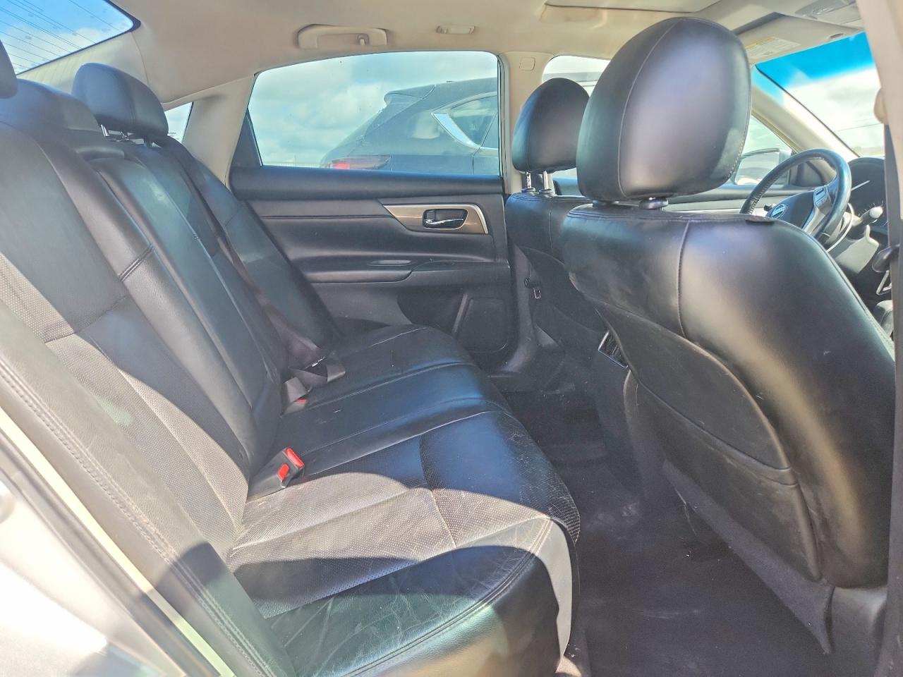2013 Nissan Altima 2.5 Silver vin: 1N4AL3AP9DN439995
