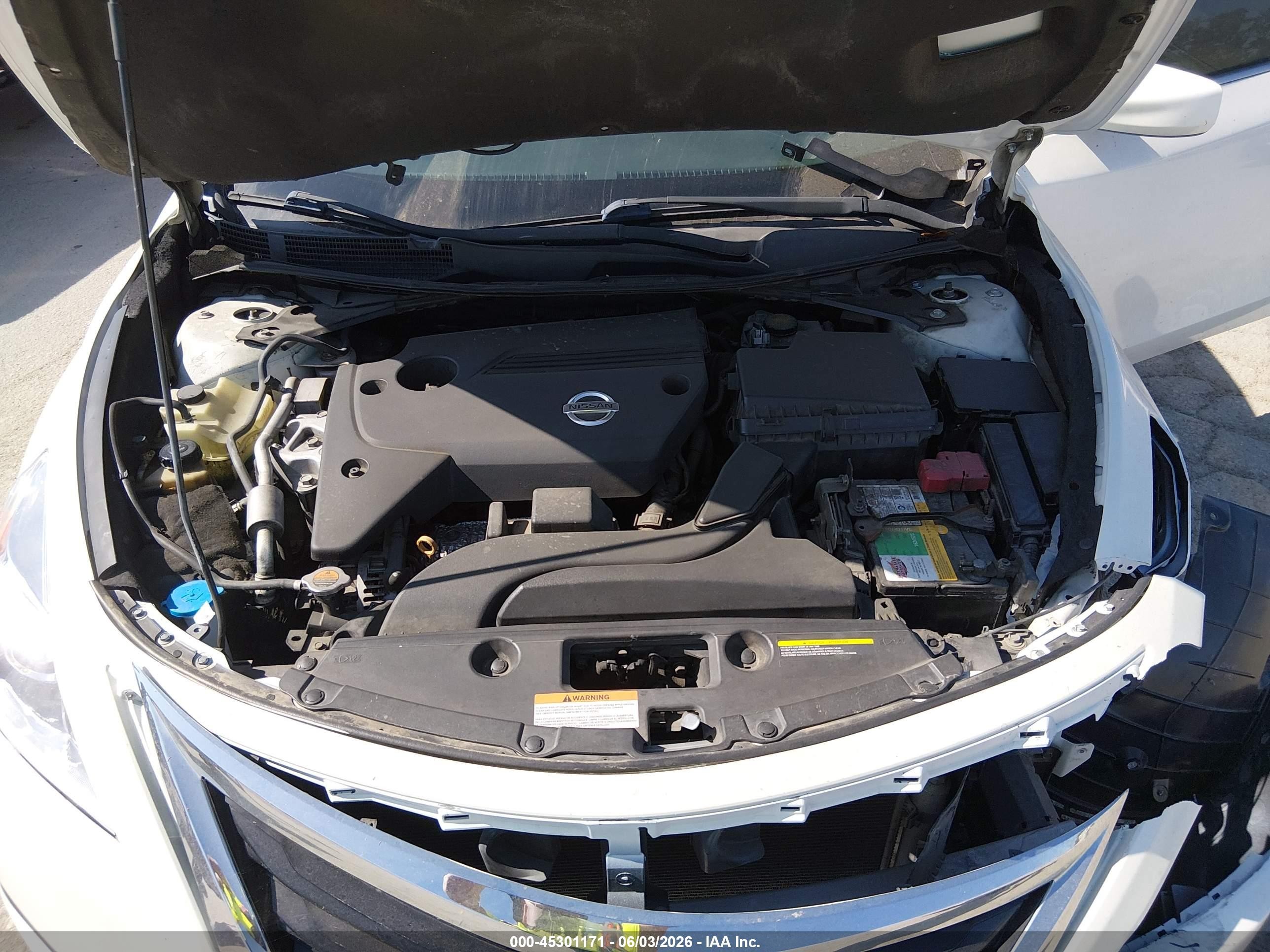 2013 Nissan Altima 2.5 S White vin: 1N4AL3AP9DN441861