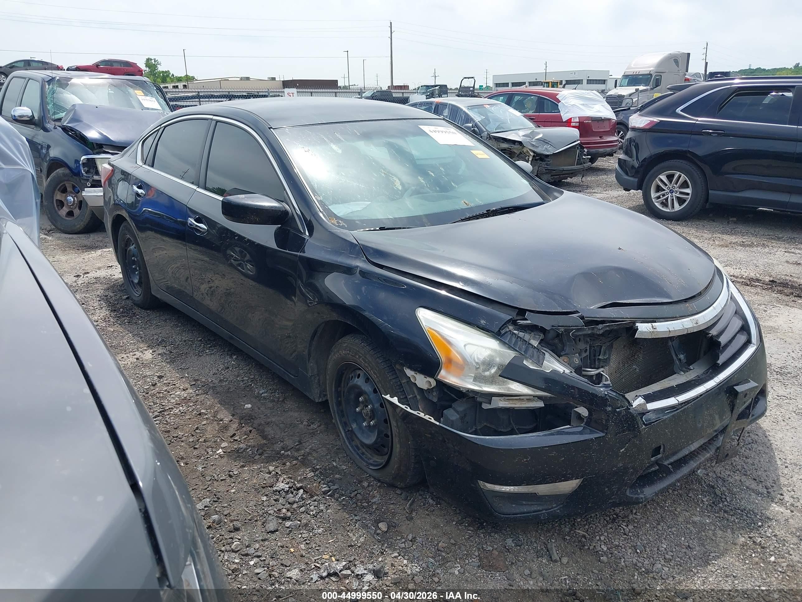 2013 Nissan Altima 2.5 S Черный vin: 1N4AL3AP9DN447949