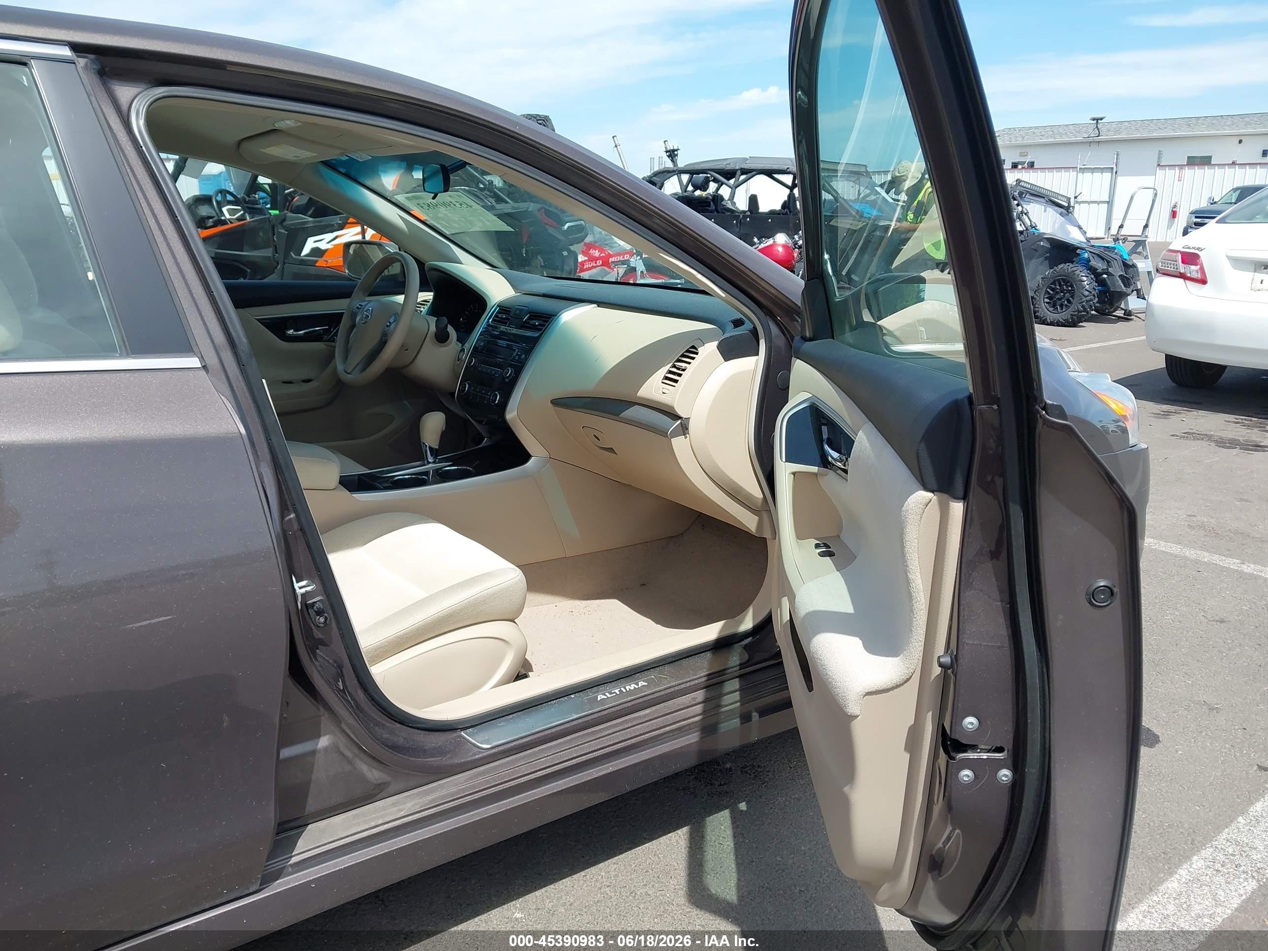 2013 Nissan Altima 2.5 S Black vin: 1N4AL3AP9DN499498