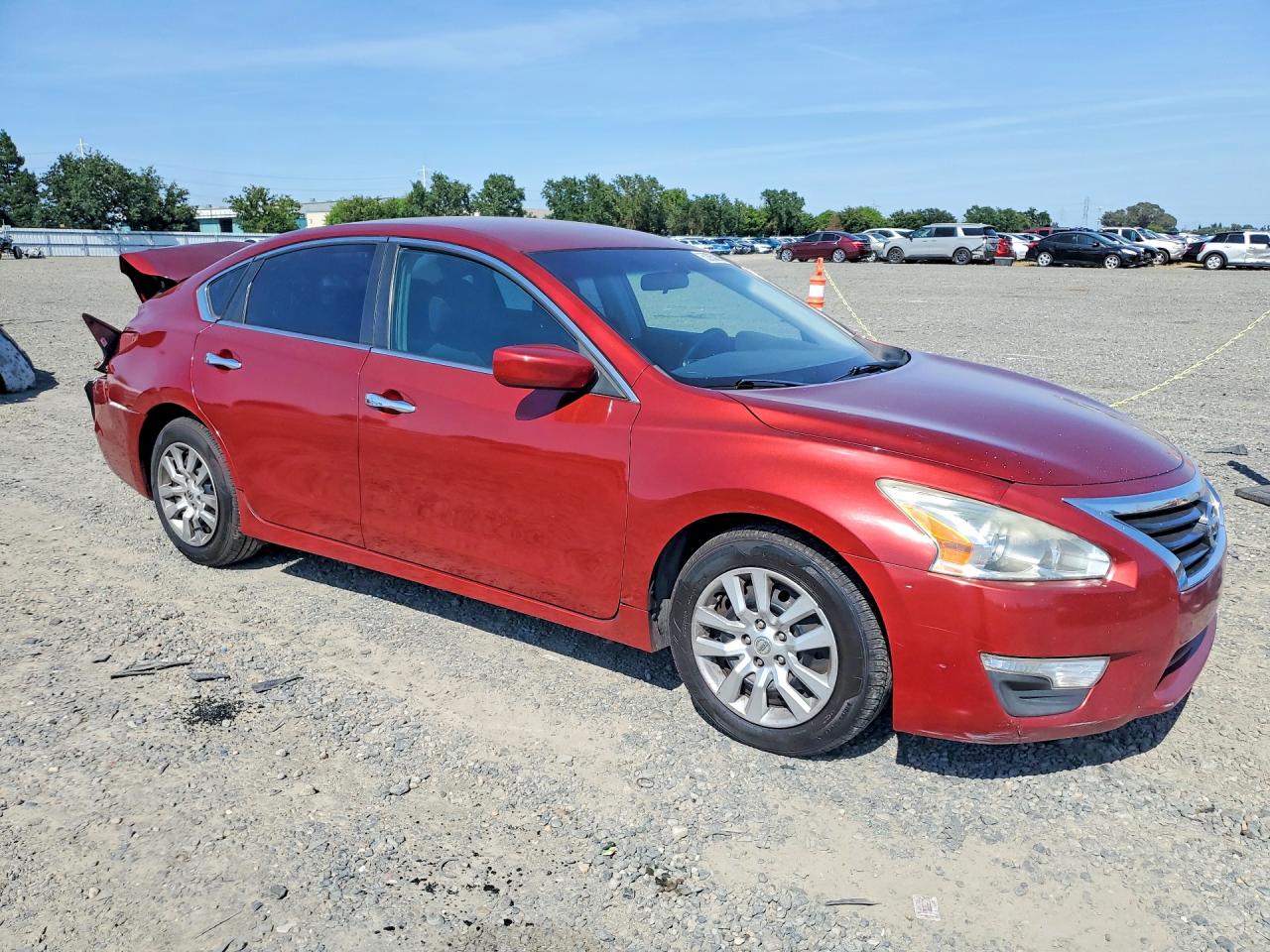 2013 Nissan Altima 2.5 Red vin: 1N4AL3AP9DN501329