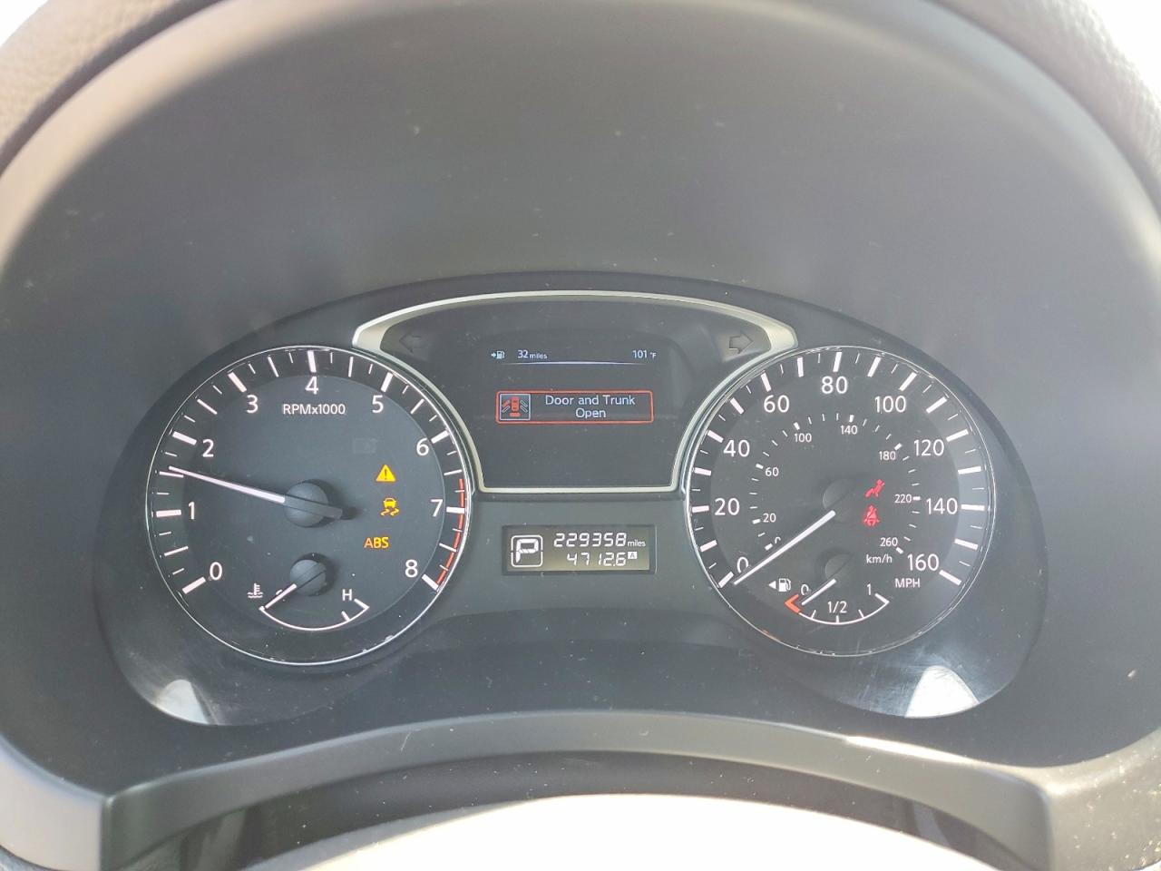 2013 Nissan Altima 2.5 Red vin: 1N4AL3AP9DN501329
