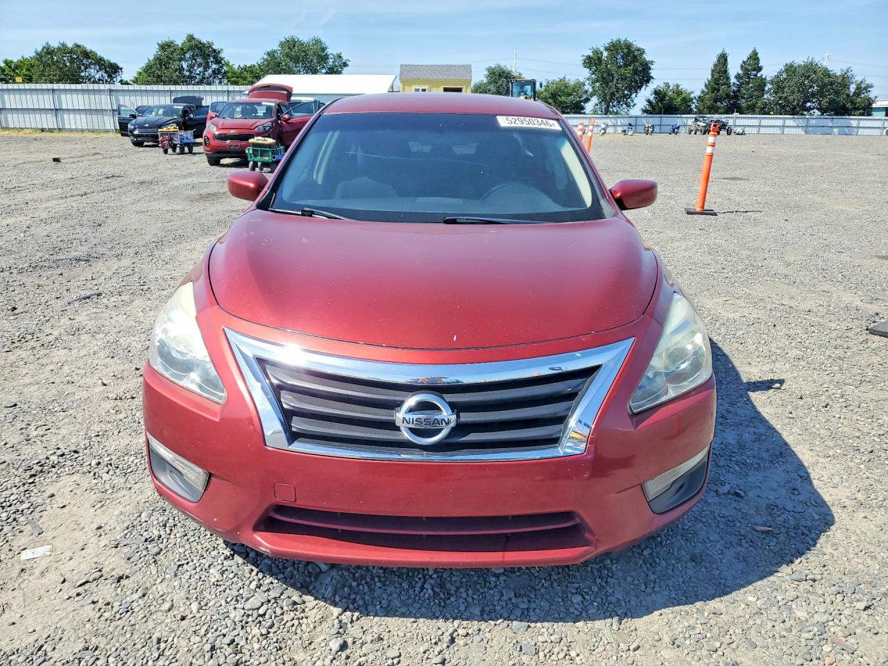 2013 Nissan Altima 2.5 Red vin: 1N4AL3AP9DN501329