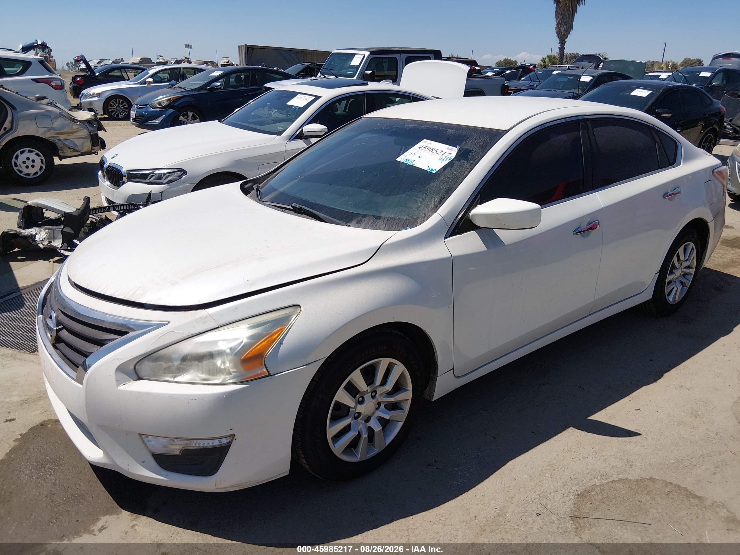 2013 Nissan Altima 2.5 S White vin: 1N4AL3AP9DN502139