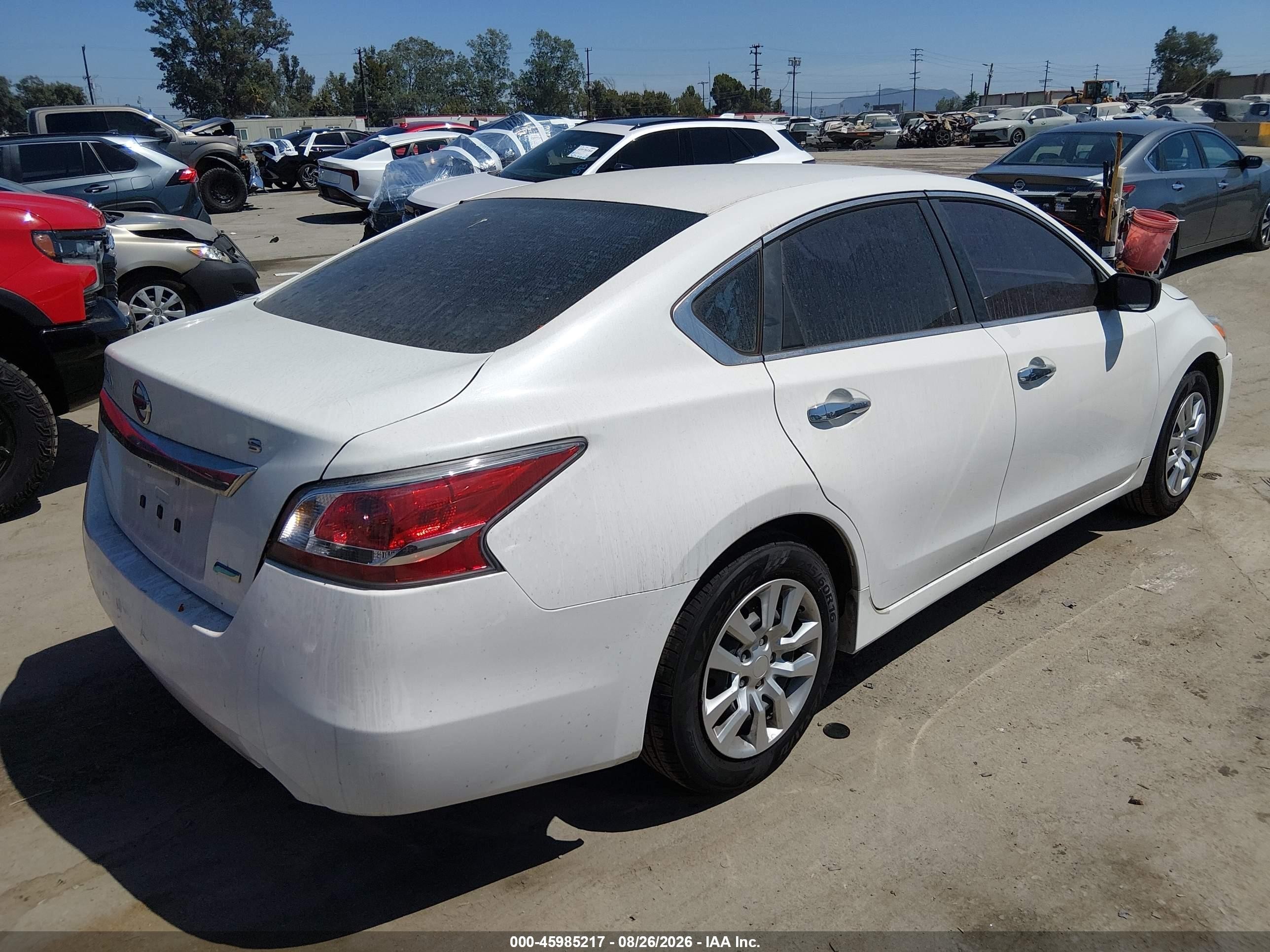 2013 Nissan Altima 2.5 S White vin: 1N4AL3AP9DN502139